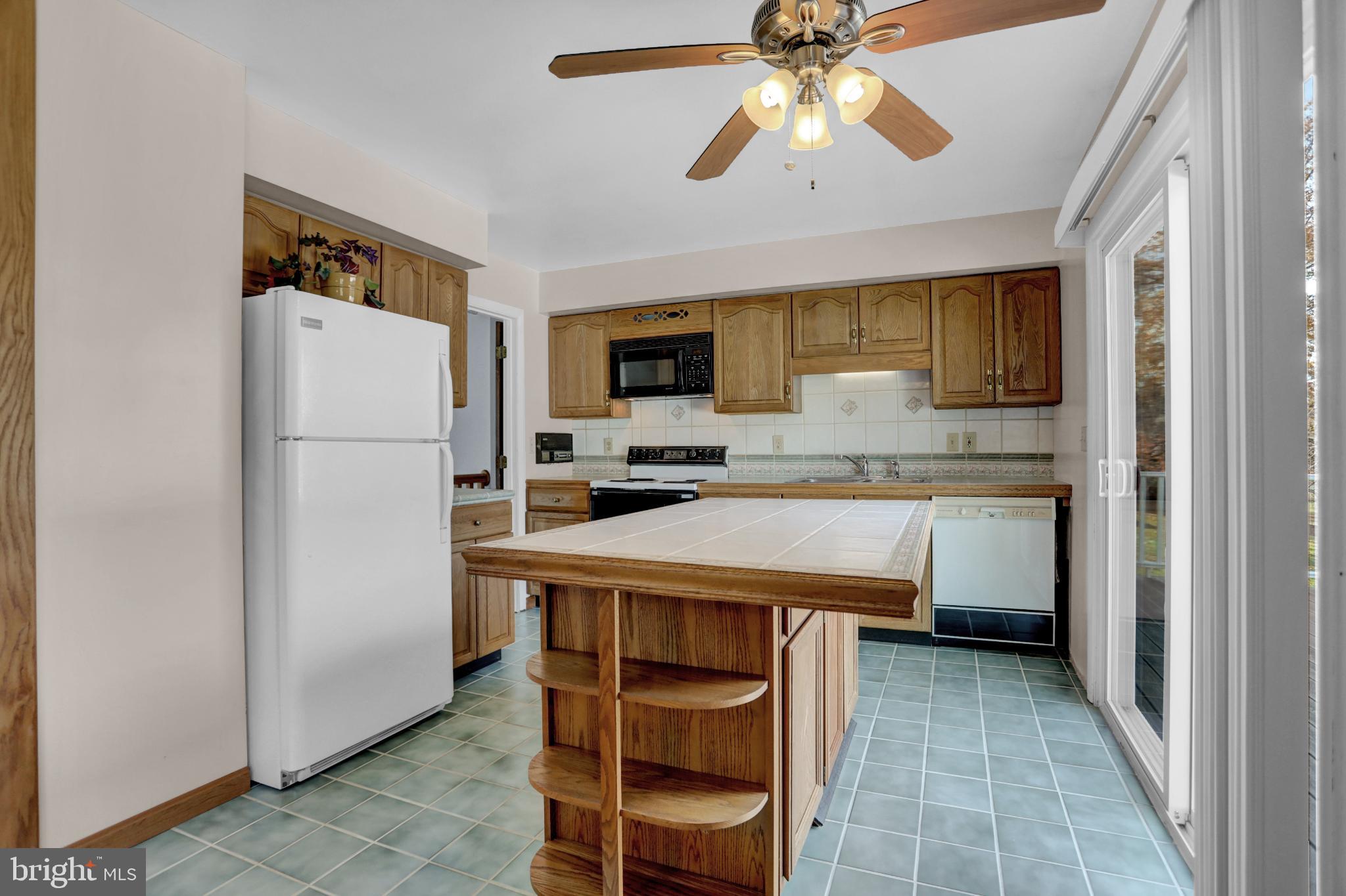 PRIESTFORD HILLS - Residential