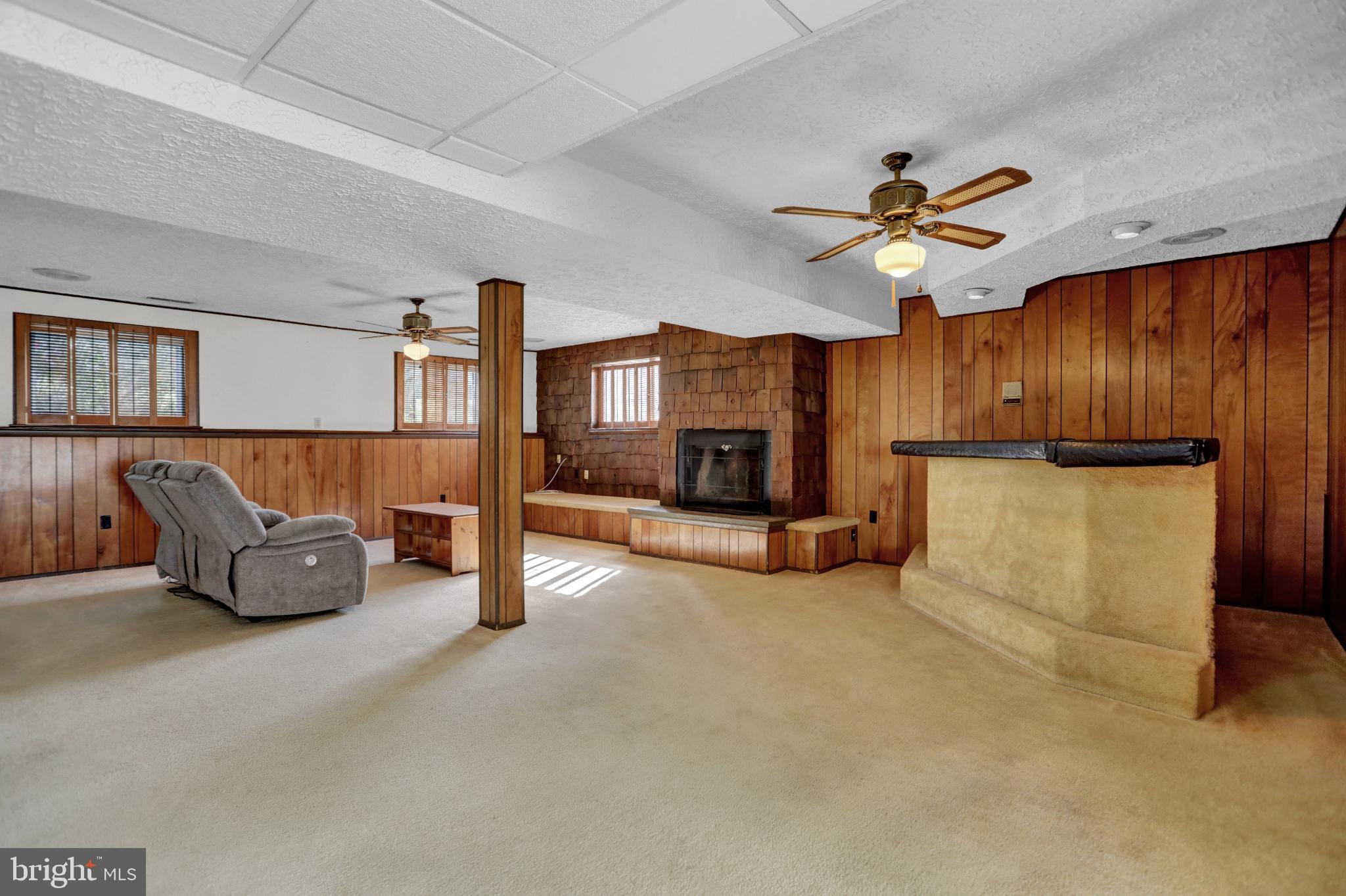 PRIESTFORD HILLS - Residential