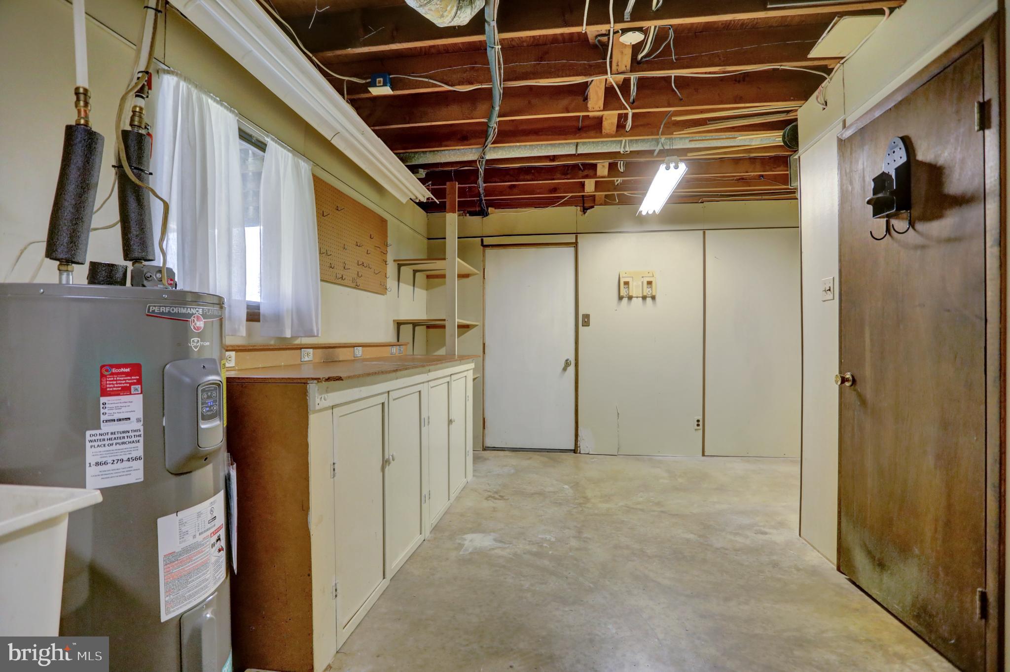 PRIESTFORD HILLS - Residential