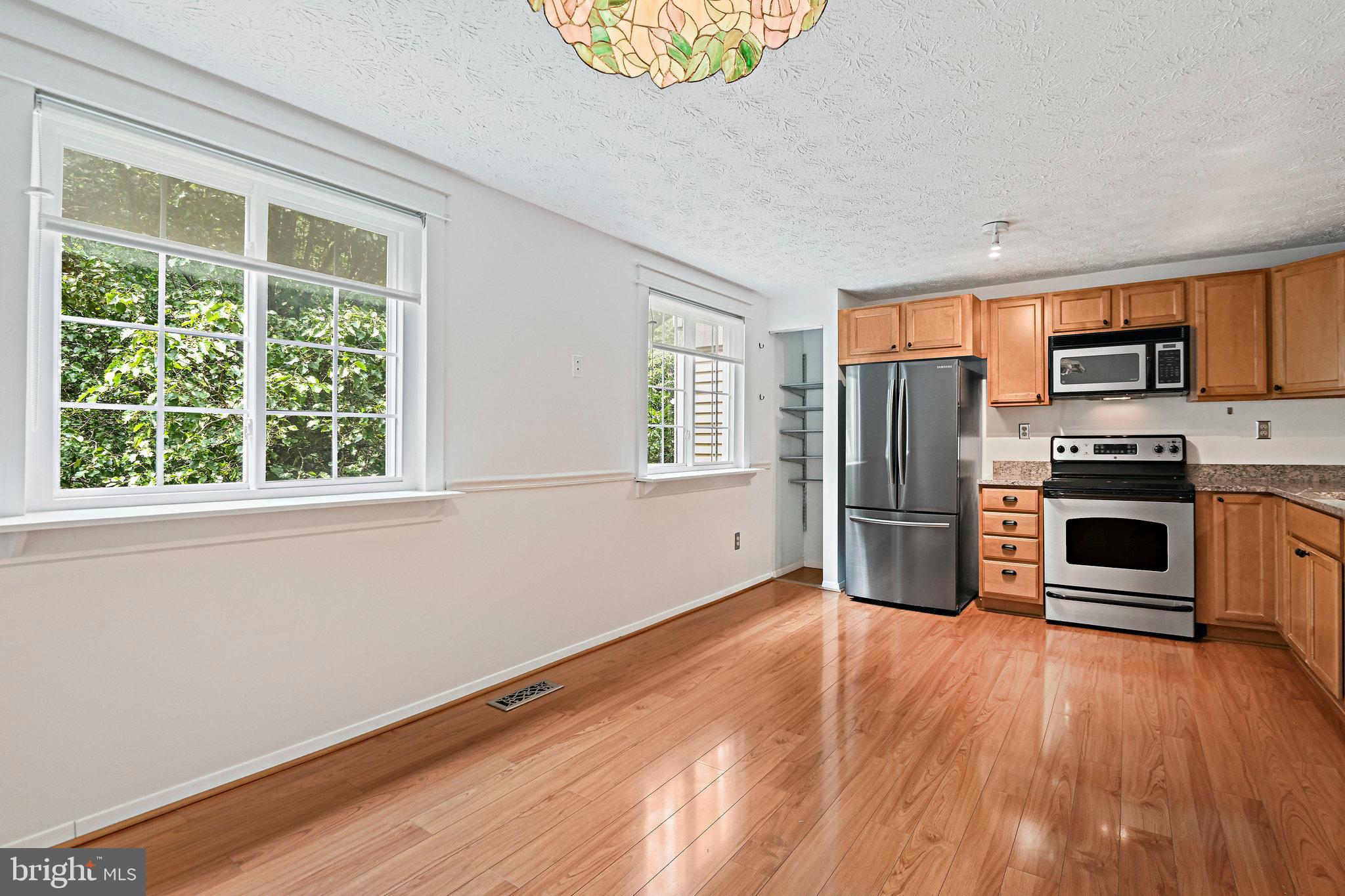 1646 BARNSTEAD DRIVE