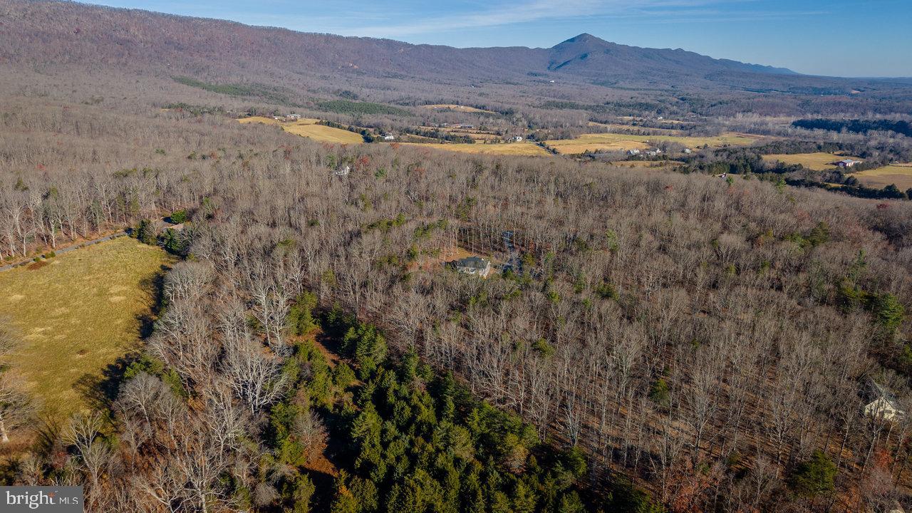 EGYPT BEND ESTATES - Land