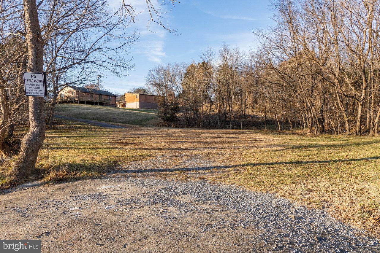 EGYPT BEND ESTATES - Land