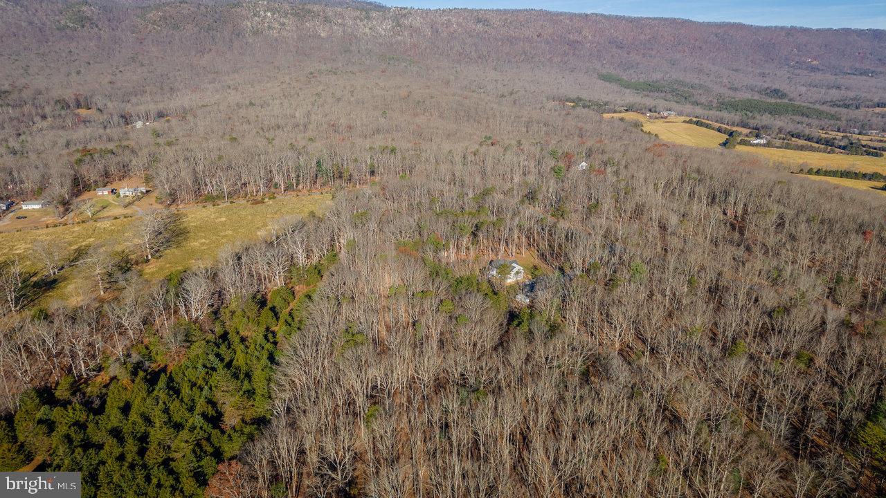 EGYPT BEND ESTATES - Land