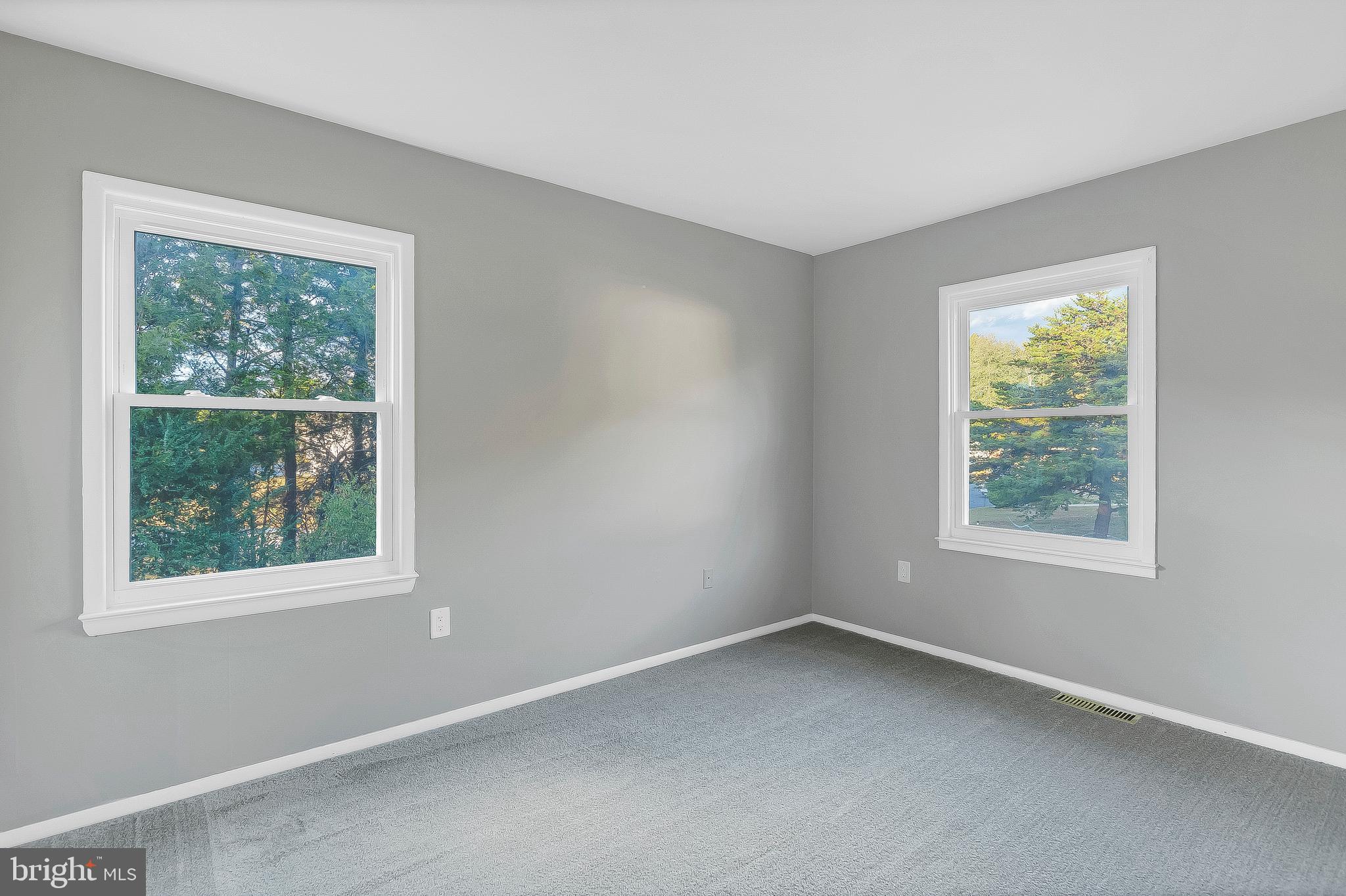 ST CHARLES - CARRINGTON - Residential