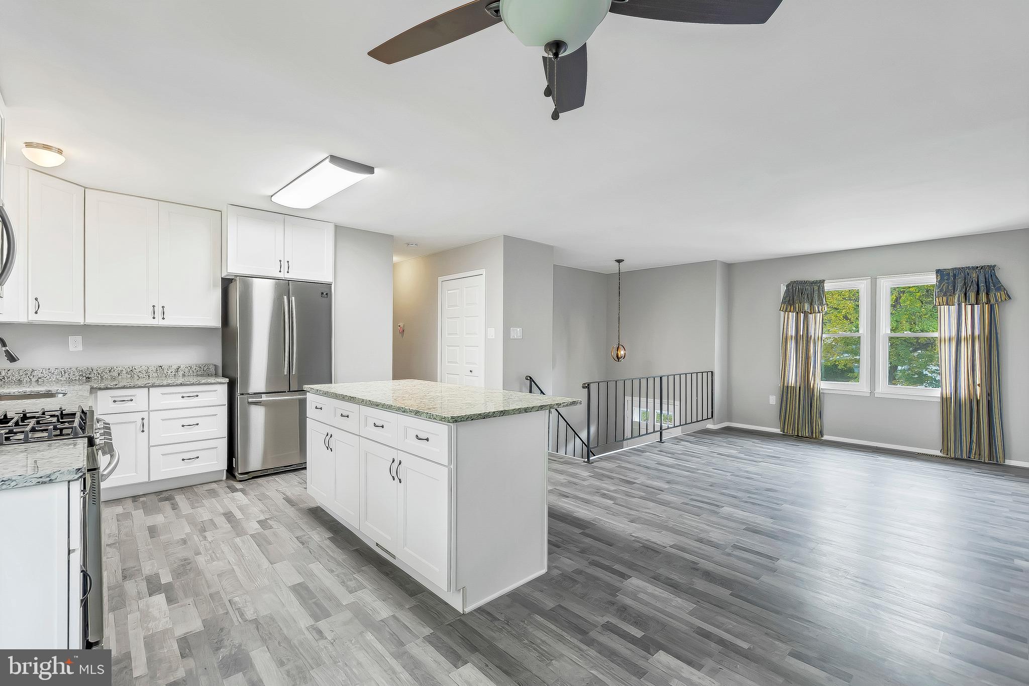 ST CHARLES - CARRINGTON - Residential