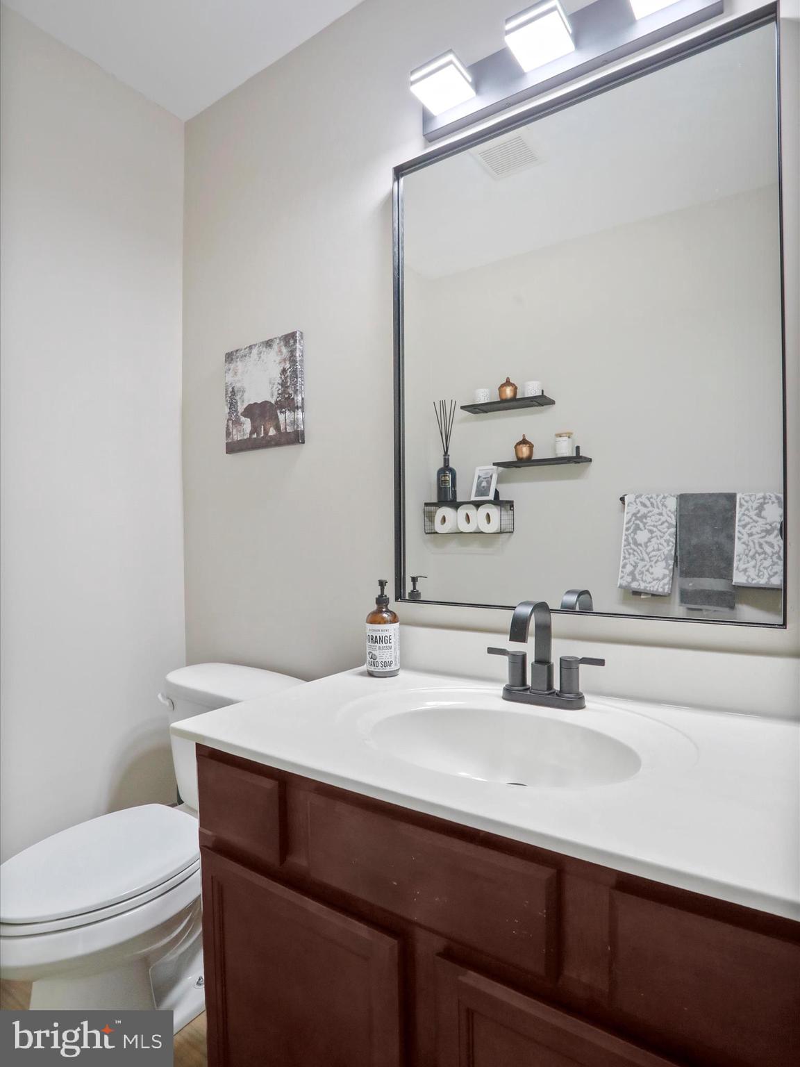 RED HILL - Residential