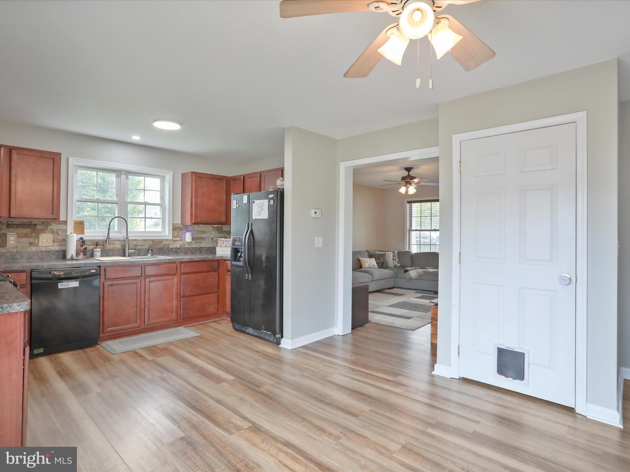 RED HILL - Residential