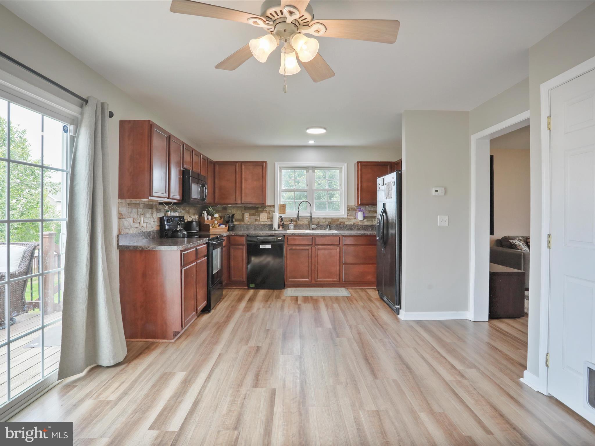 RED HILL - Residential