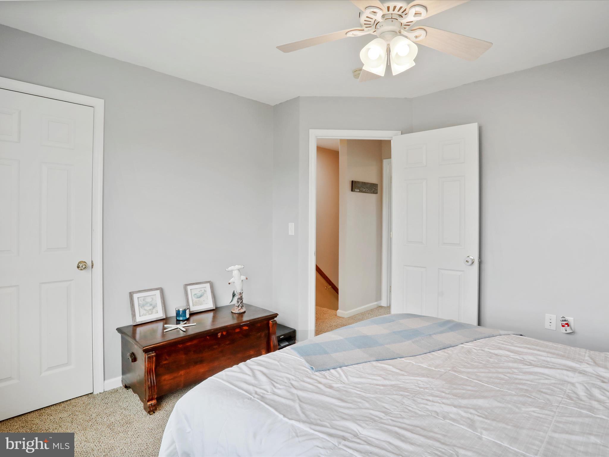 RED HILL - Residential