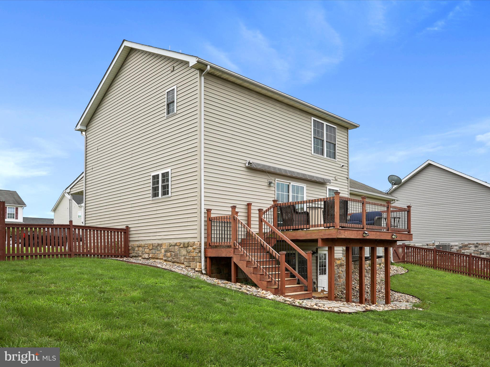 RED HILL - Residential