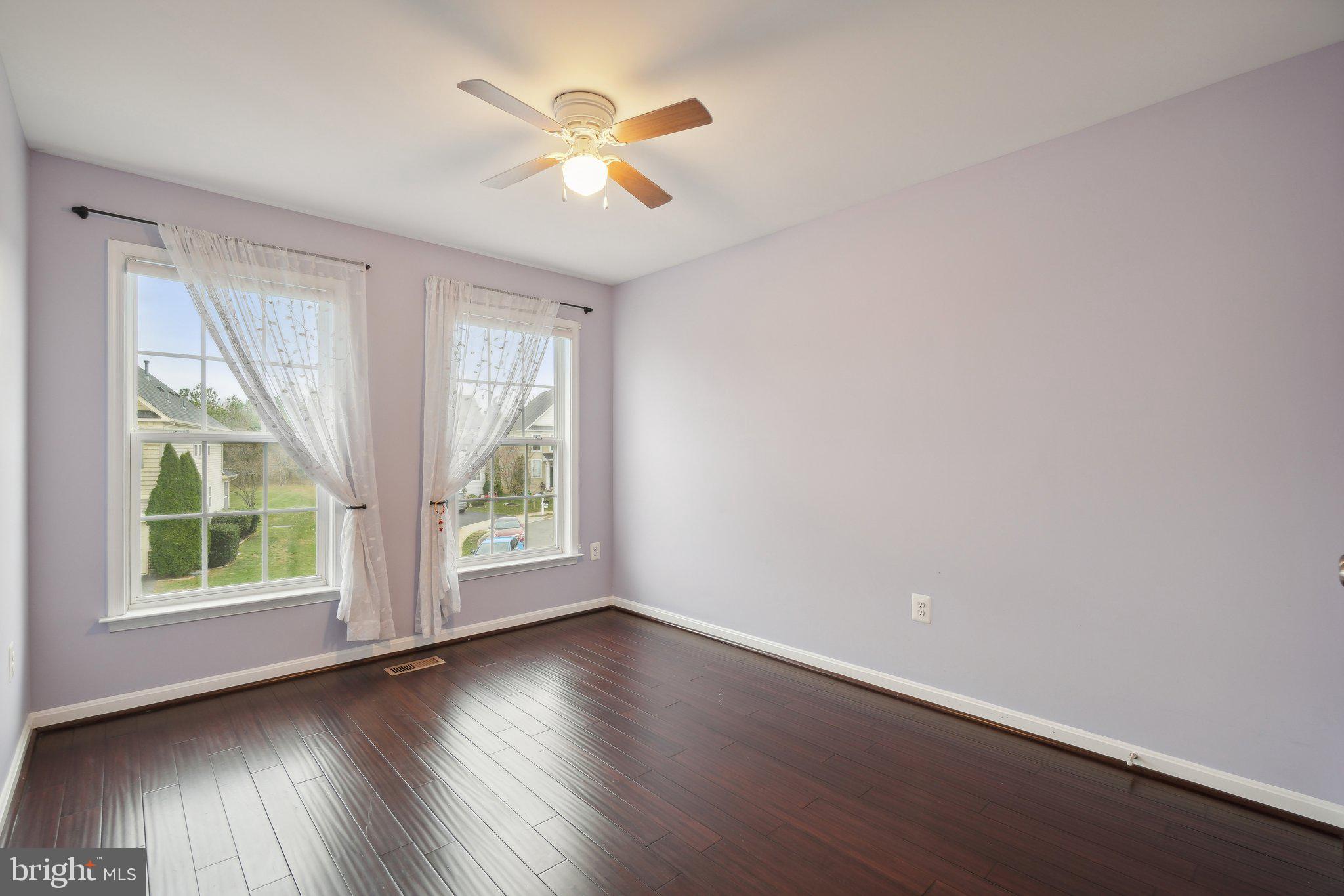 UNIVERSITY VILLAGE - Residential