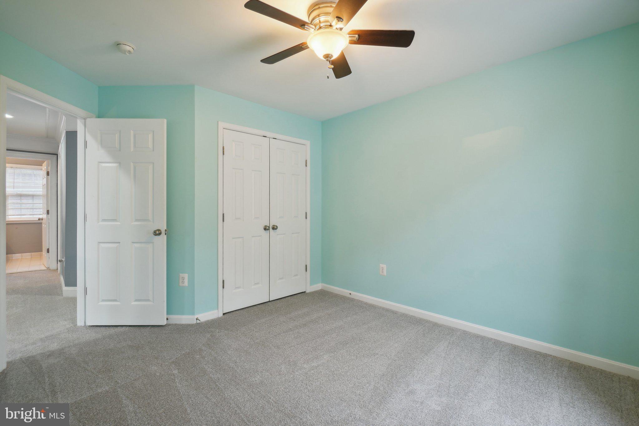 UNIVERSITY VILLAGE - Residential