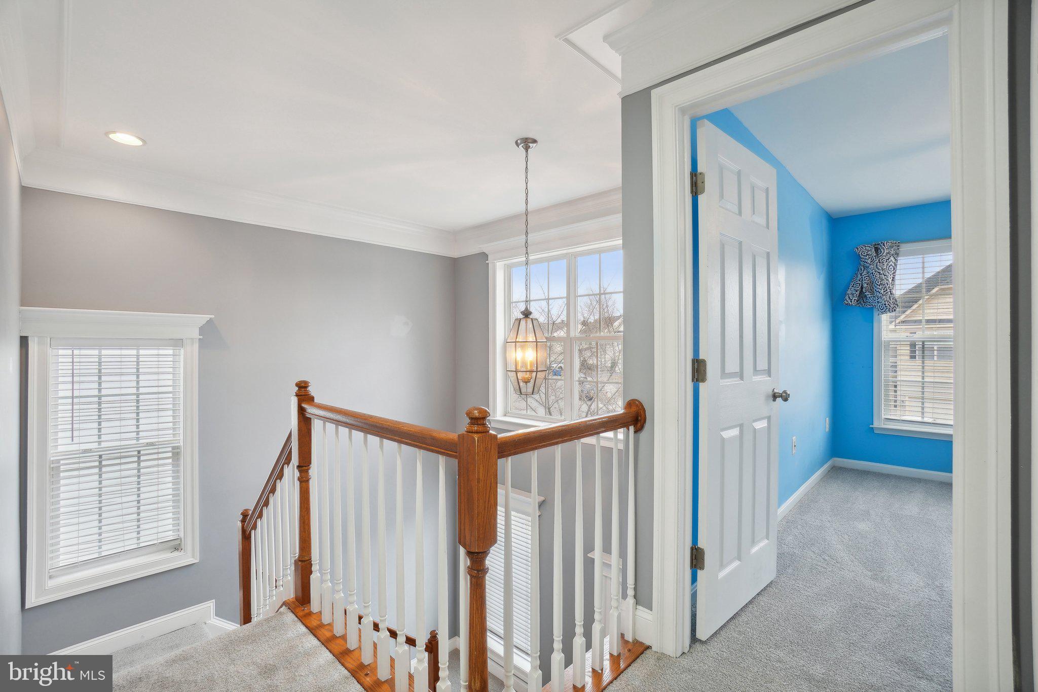 UNIVERSITY VILLAGE - Residential