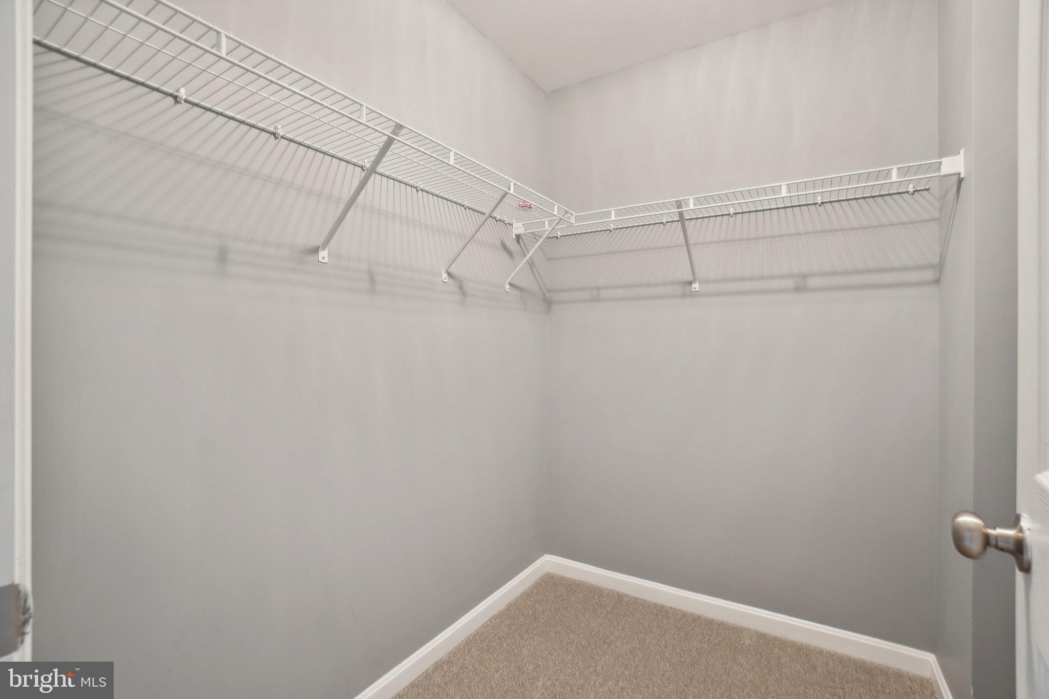 UNIVERSITY VILLAGE - Residential