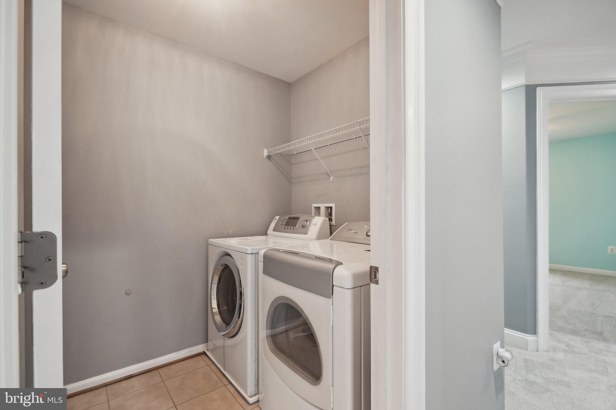 UNIVERSITY VILLAGE - Residential