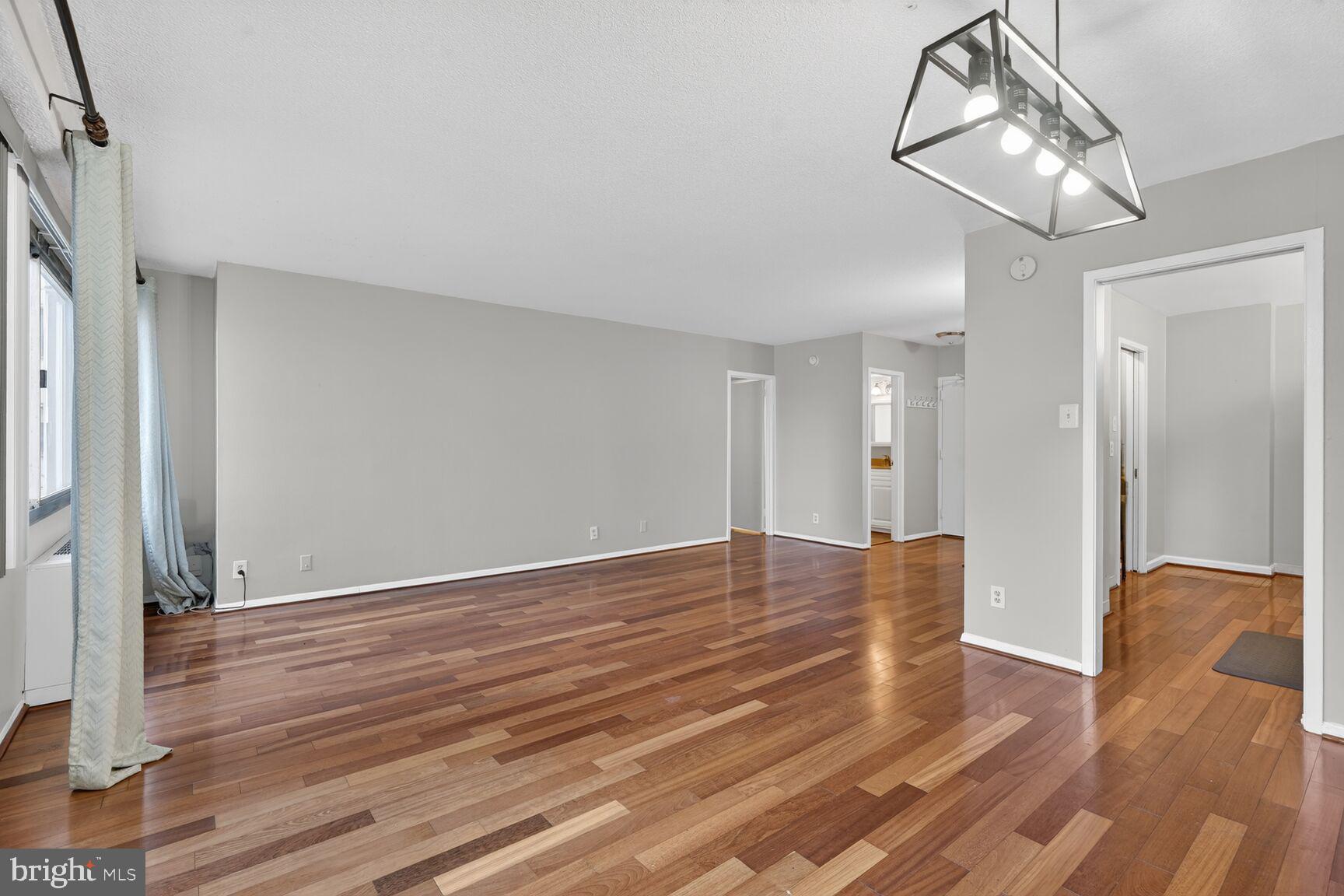 WILLOUGHBY OF CHEVY CHASE - Residential