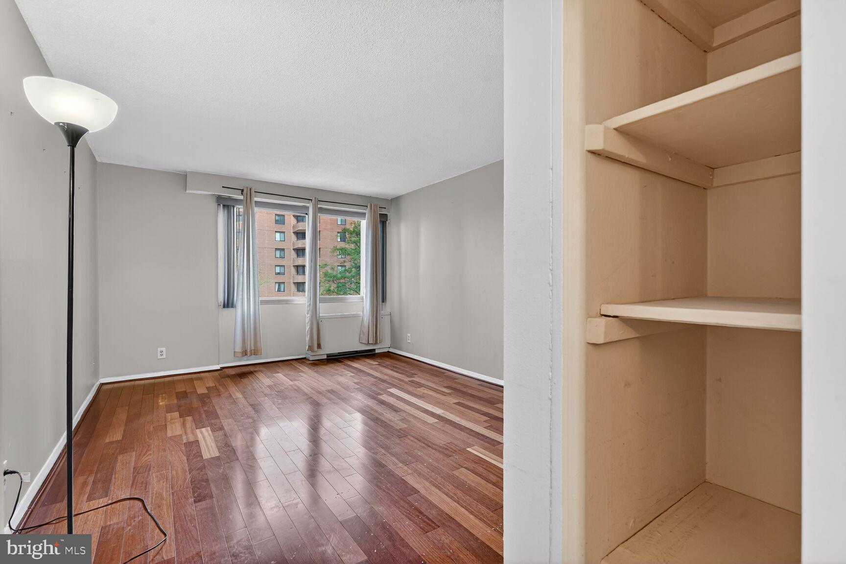 WILLOUGHBY OF CHEVY CHASE - Residential