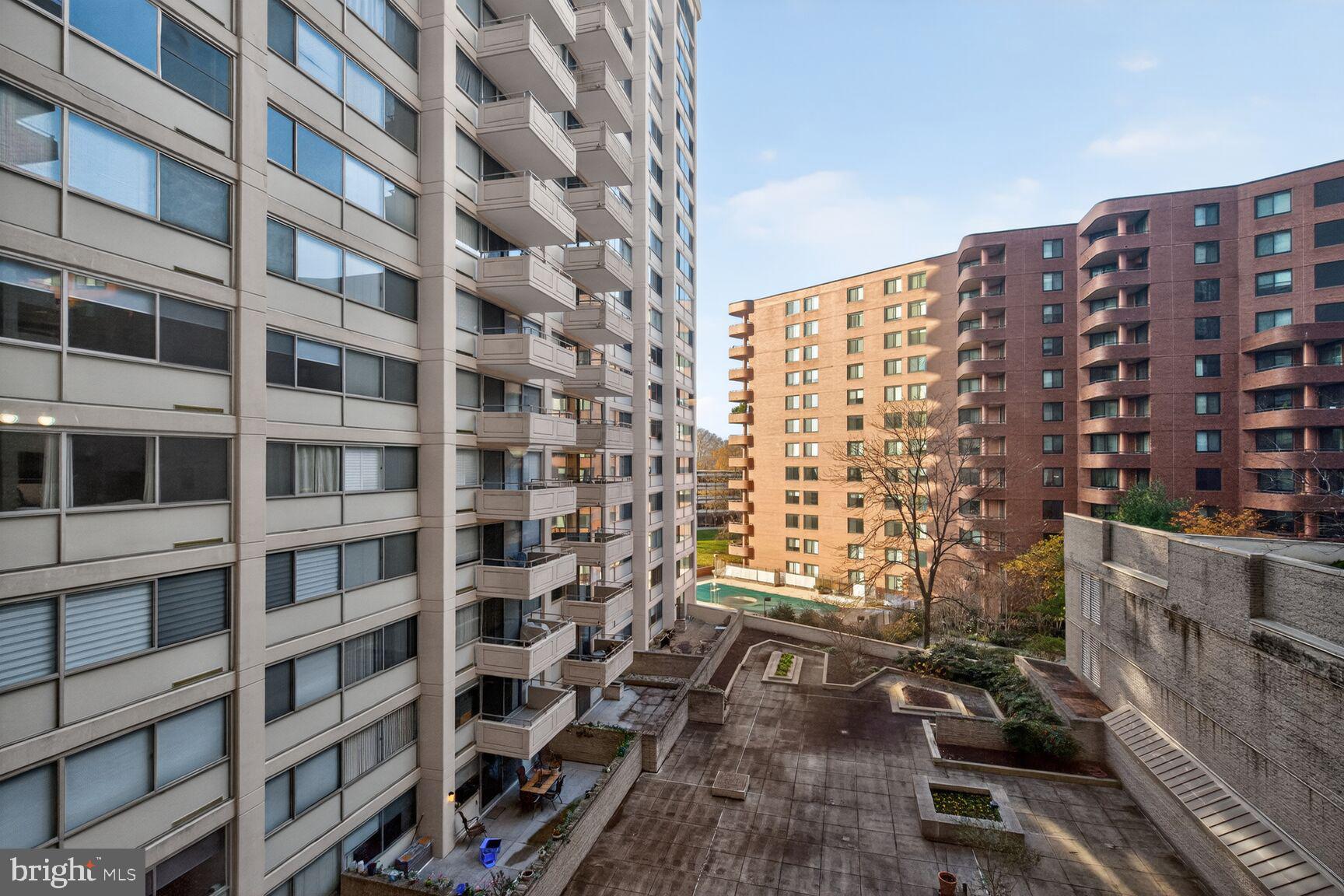 WILLOUGHBY OF CHEVY CHASE - Residential