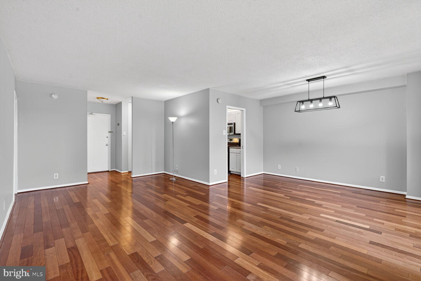 WILLOUGHBY OF CHEVY CHASE - Residential