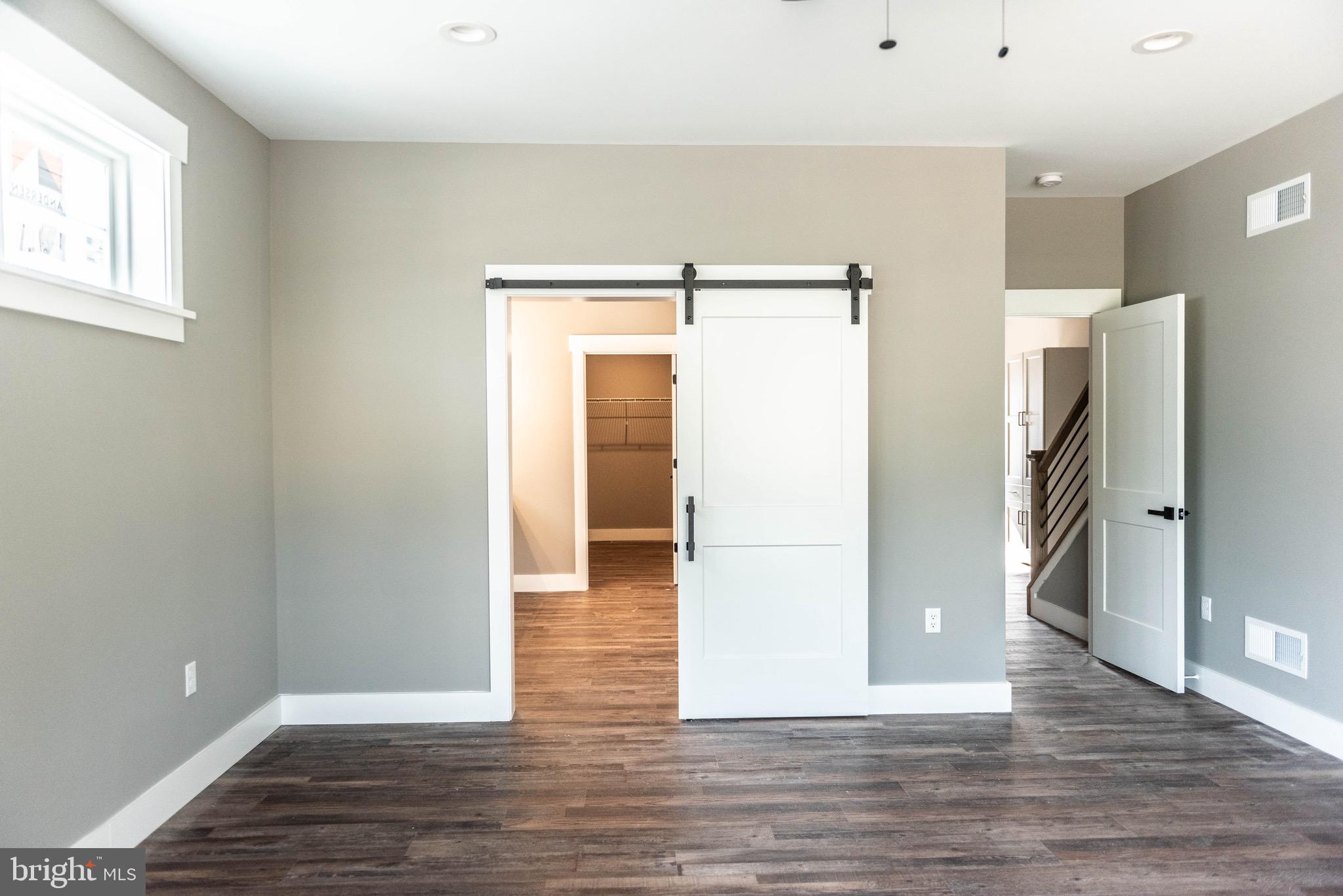 HERSHEY VILLAGE - Residential