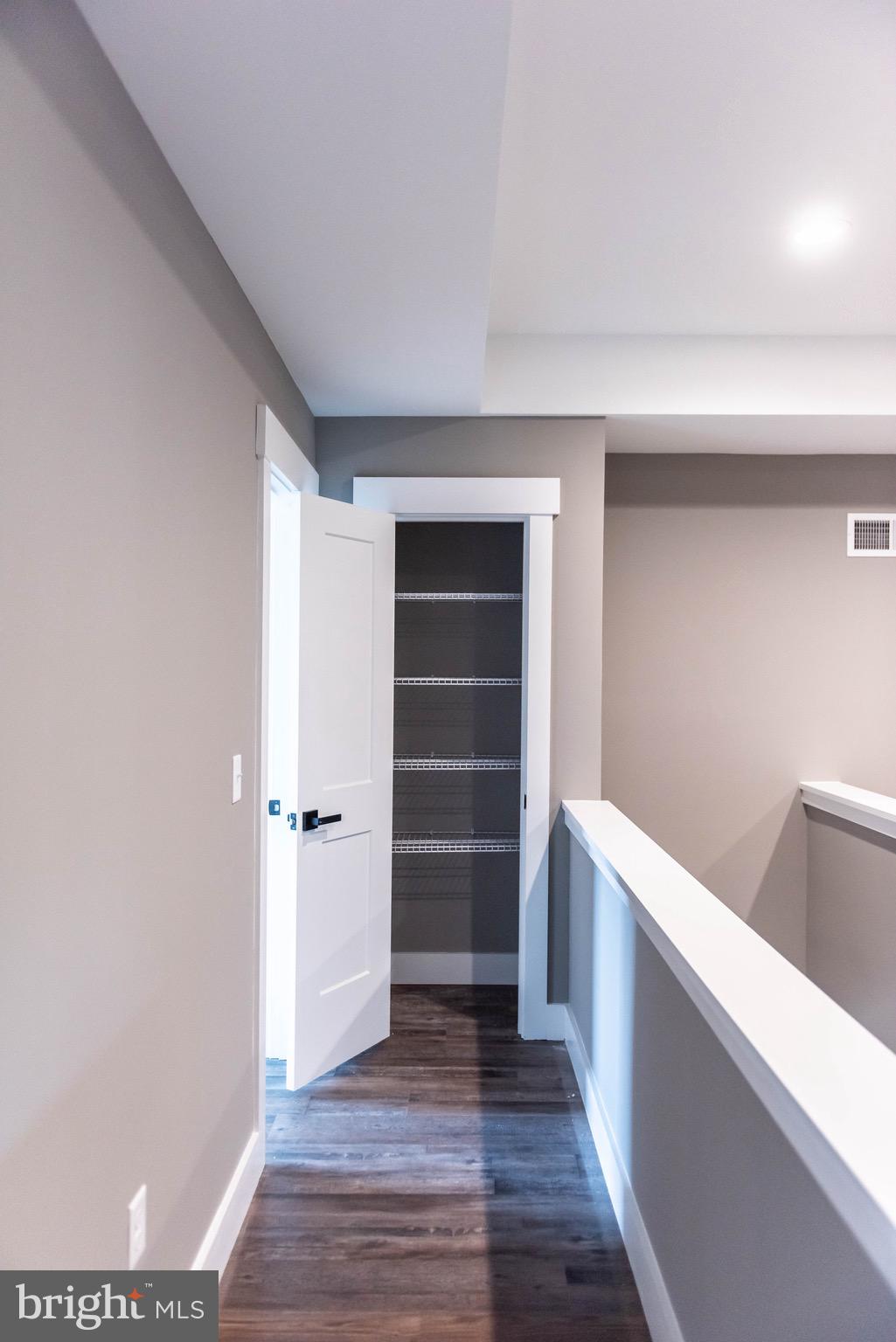 HERSHEY VILLAGE - Residential