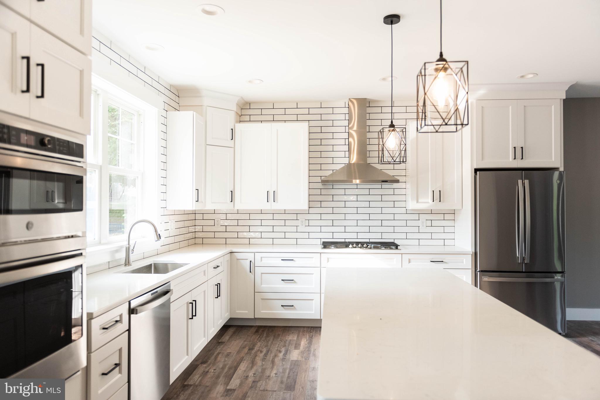 HERSHEY VILLAGE - Residential