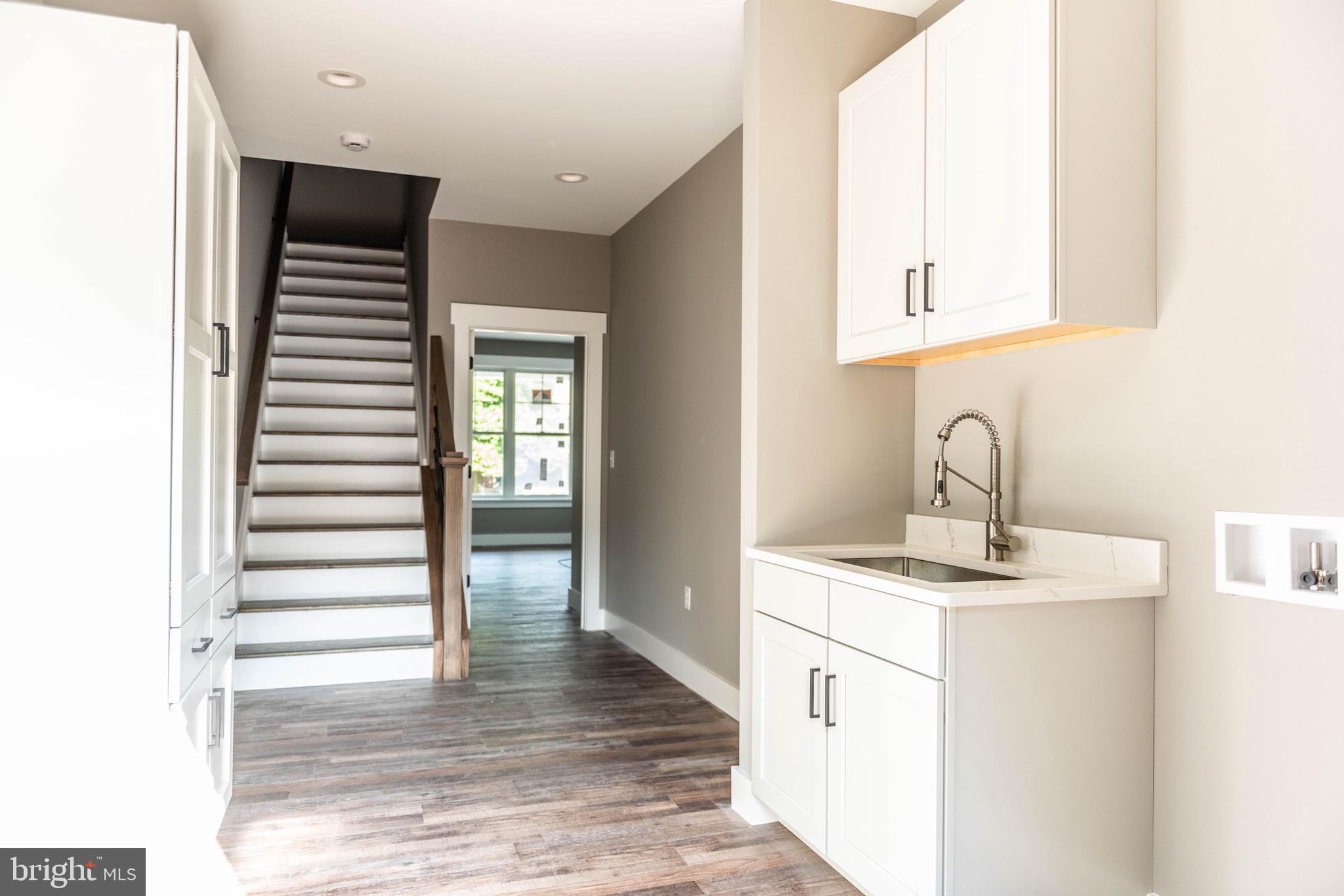 HERSHEY VILLAGE - Residential