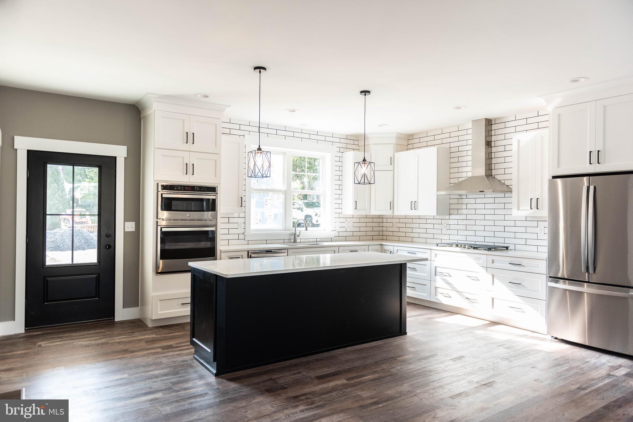 HERSHEY VILLAGE - Residential