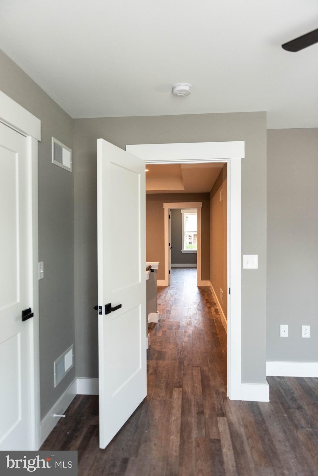 HERSHEY VILLAGE - Residential