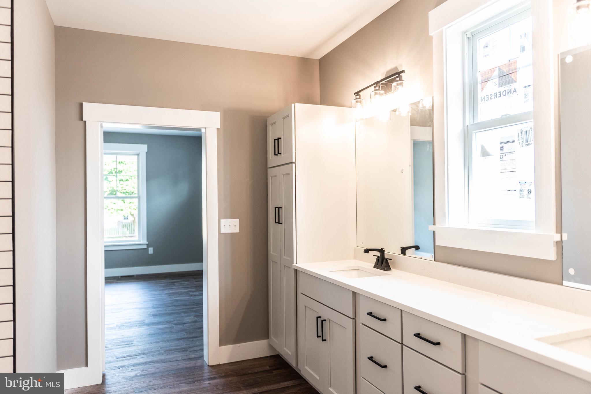 HERSHEY VILLAGE - Residential