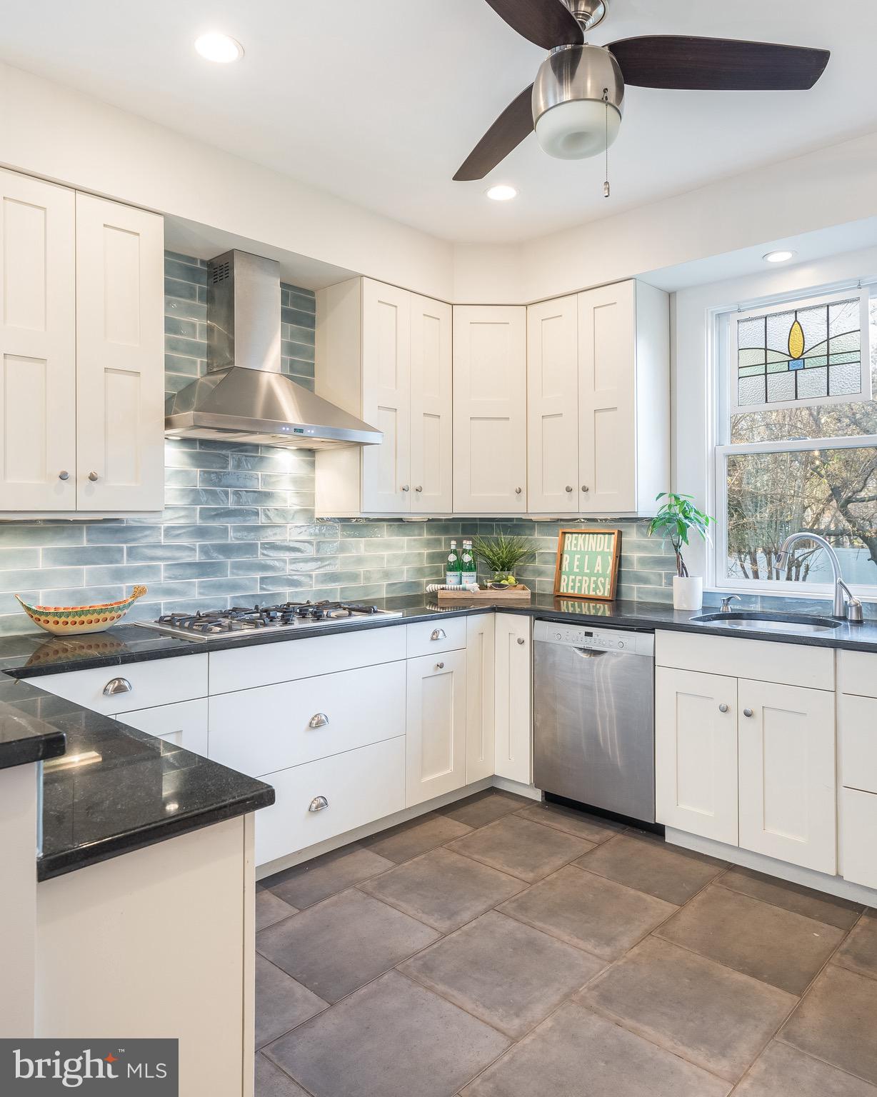 EASTPORT - Residential