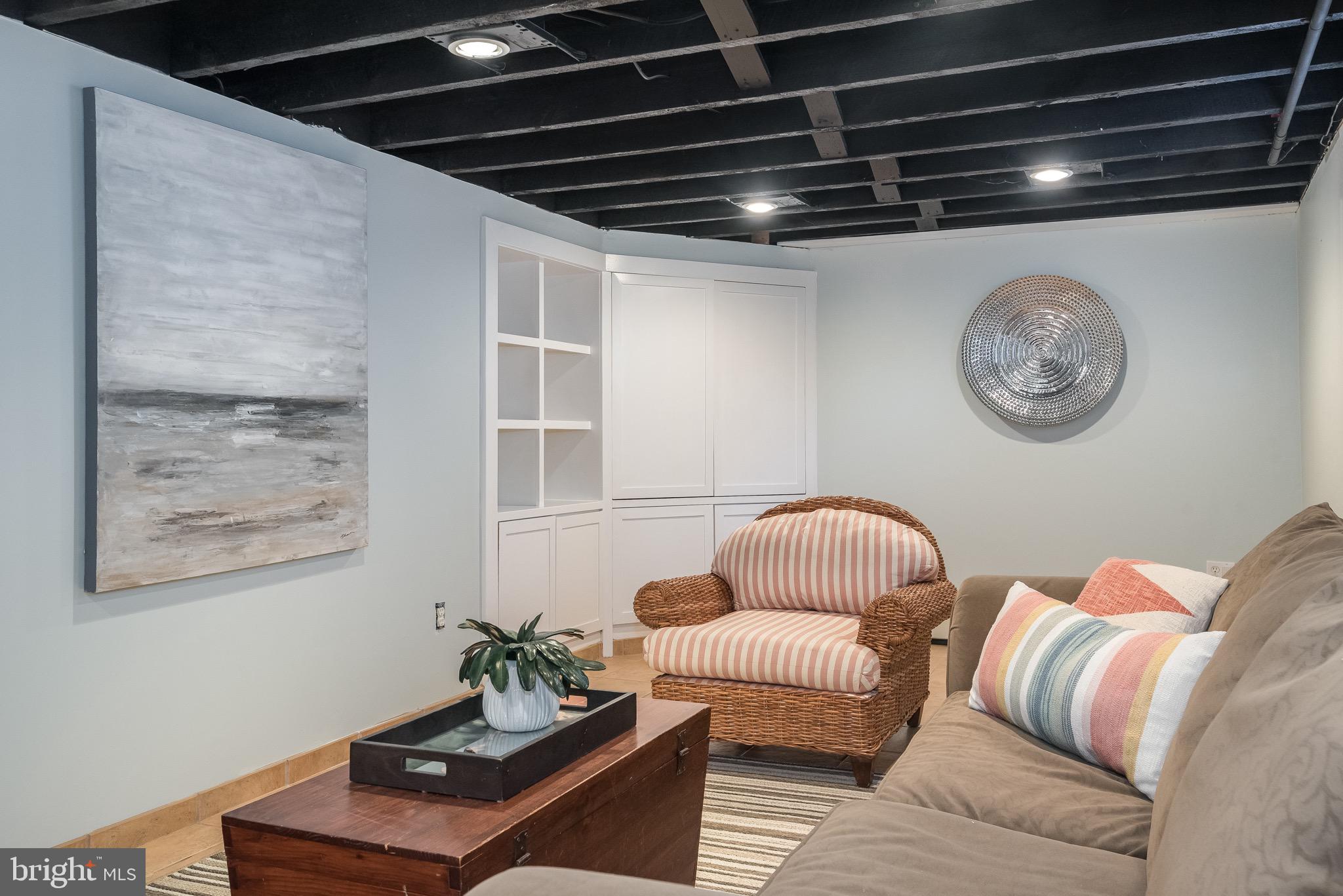 EASTPORT - Residential