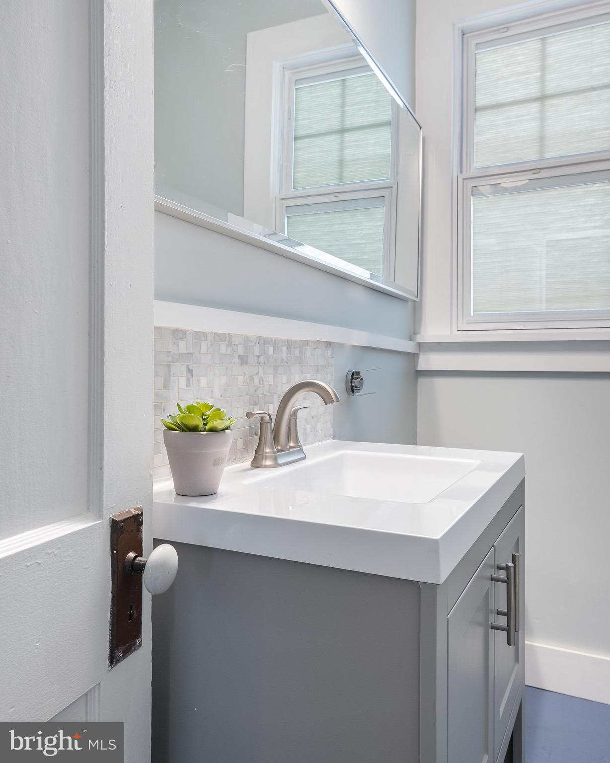 EASTPORT - Residential