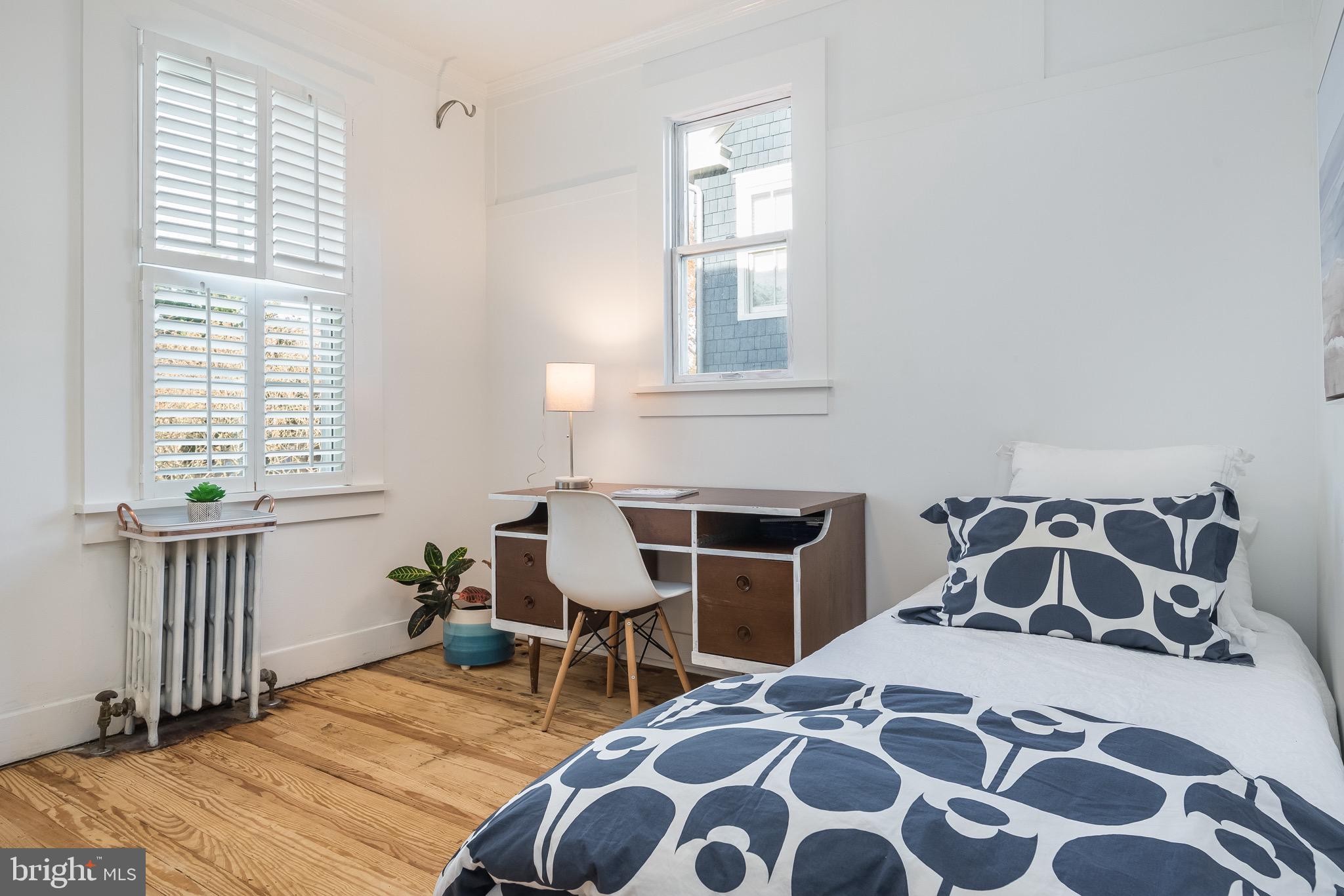 EASTPORT - Residential