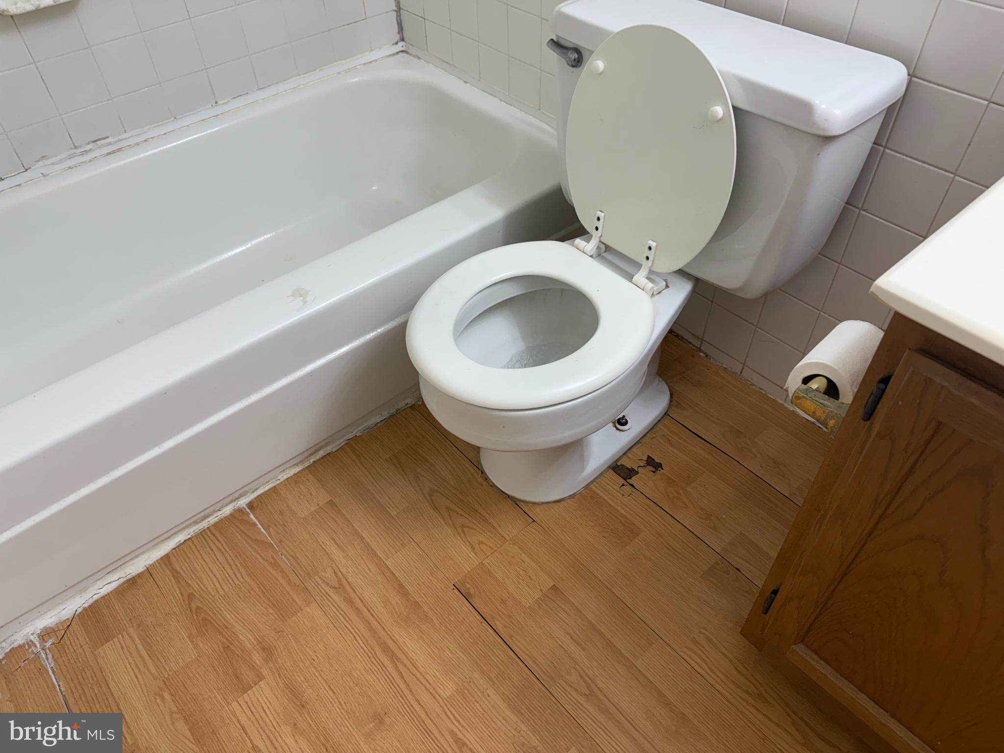 RIVER TERRACE - Residential