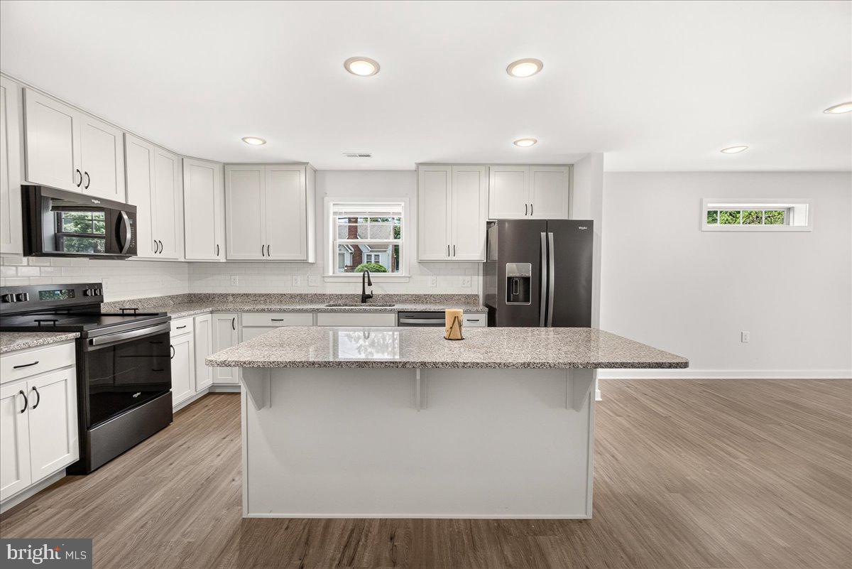 15 GRAINFIELD COURT
