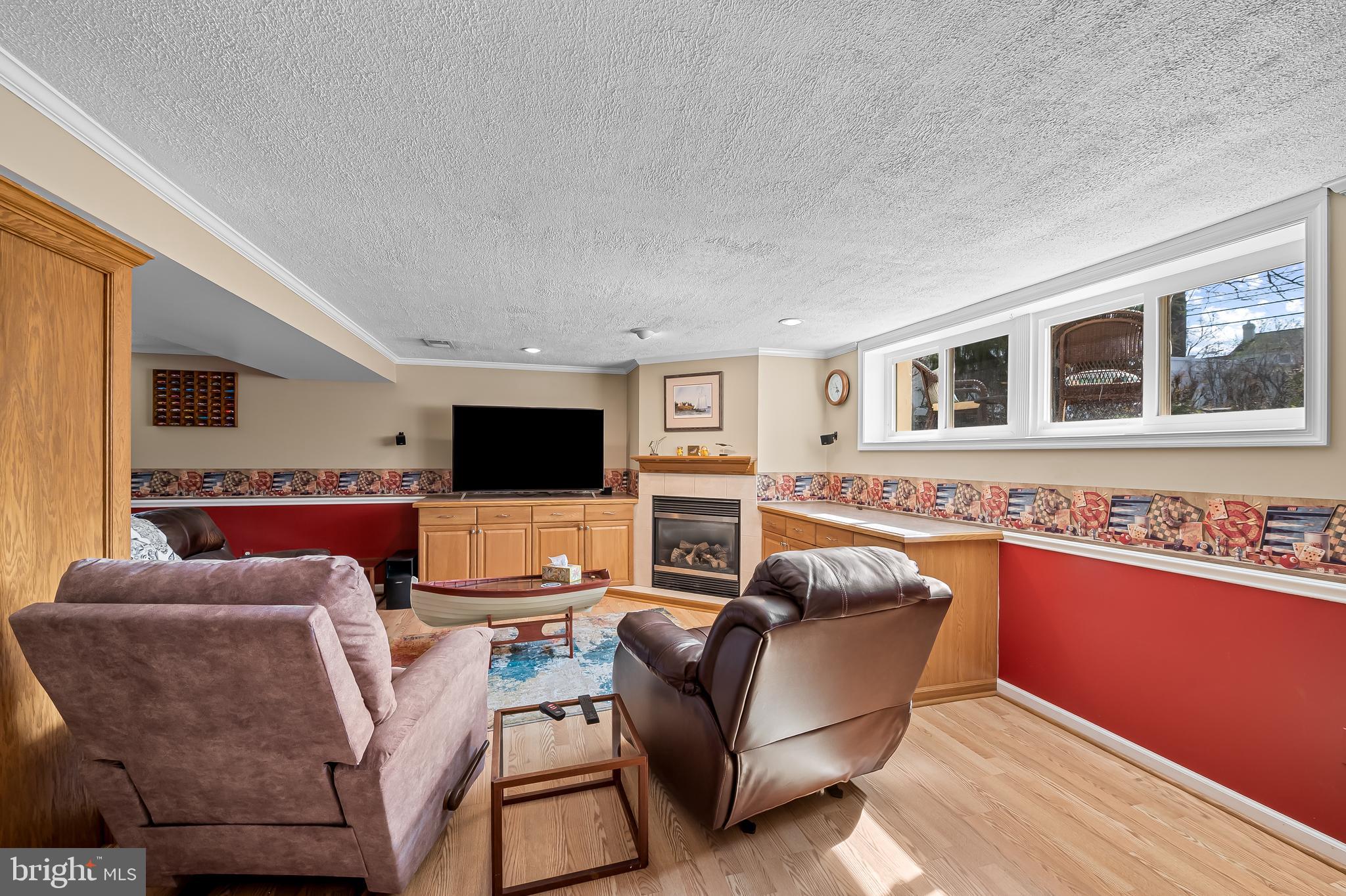 YORK MANOR - Residential