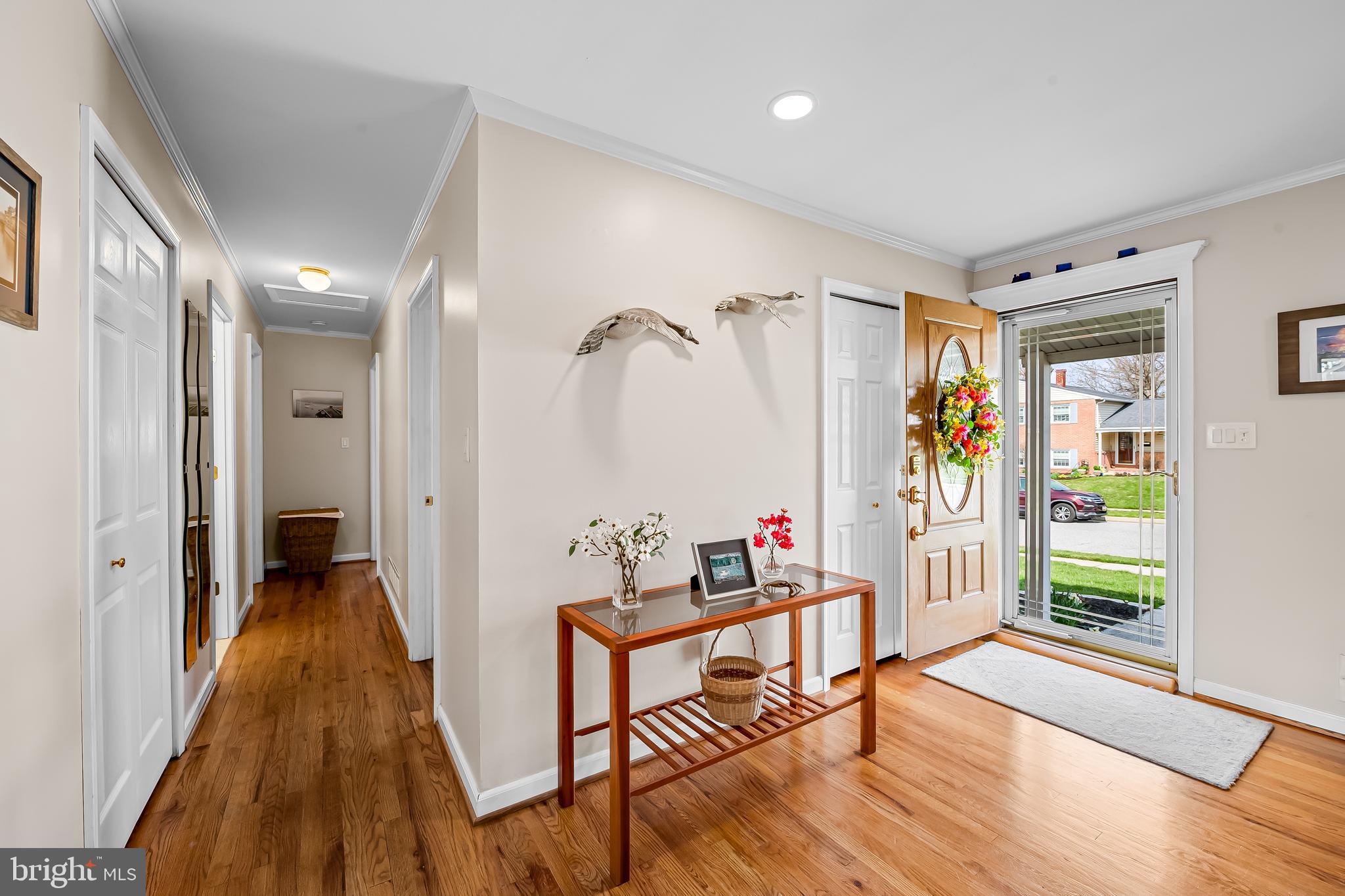 YORK MANOR - Residential