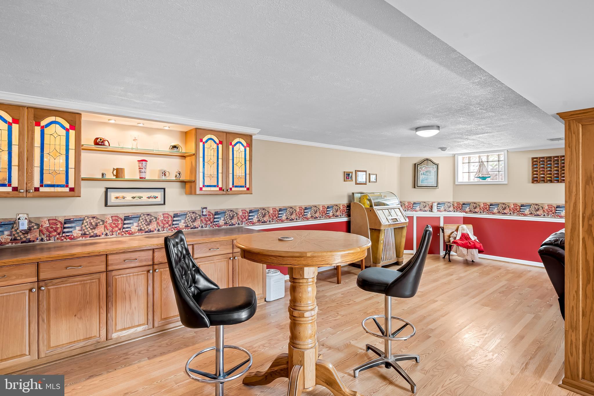 YORK MANOR - Residential