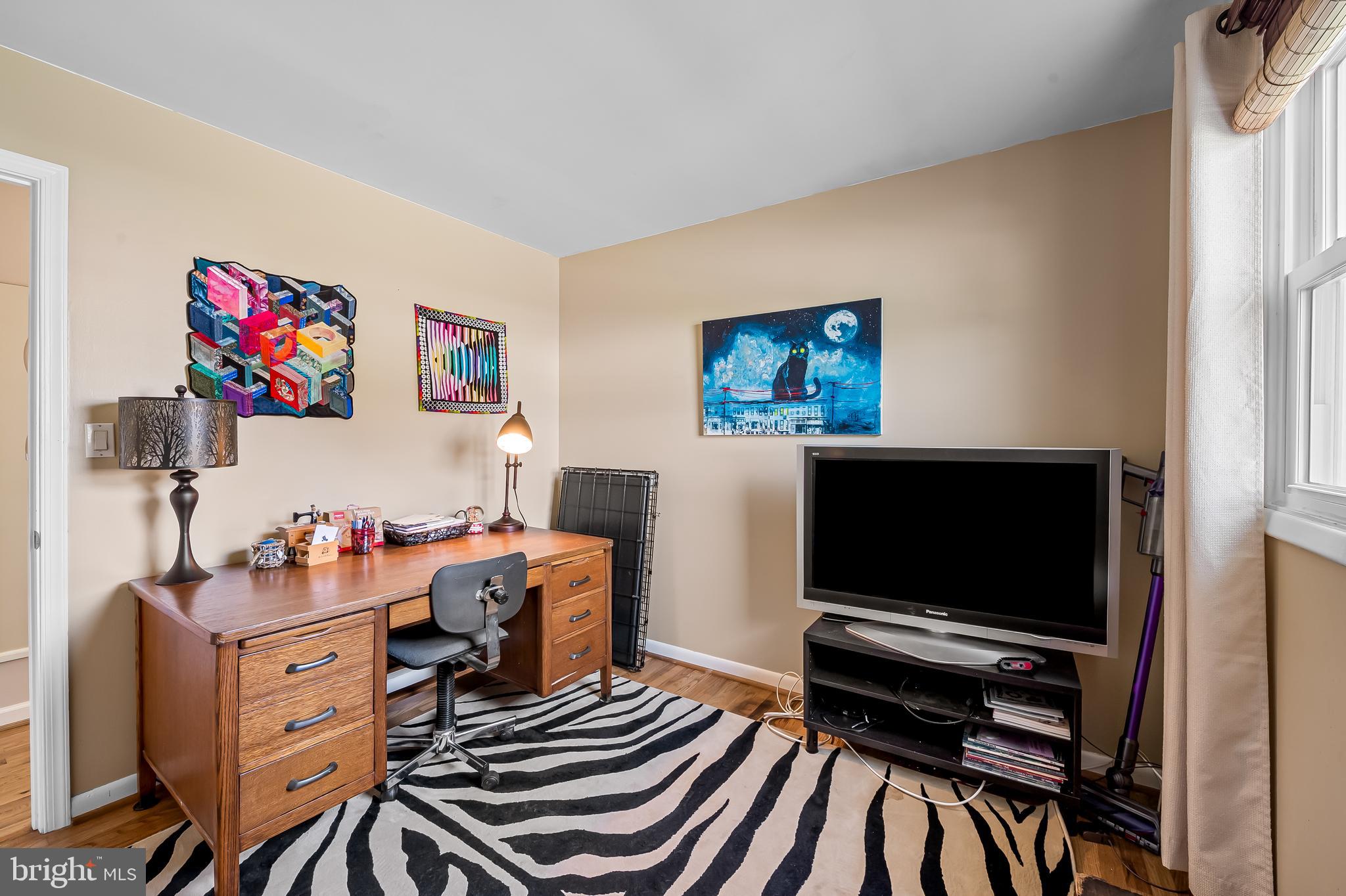 YORK MANOR - Residential