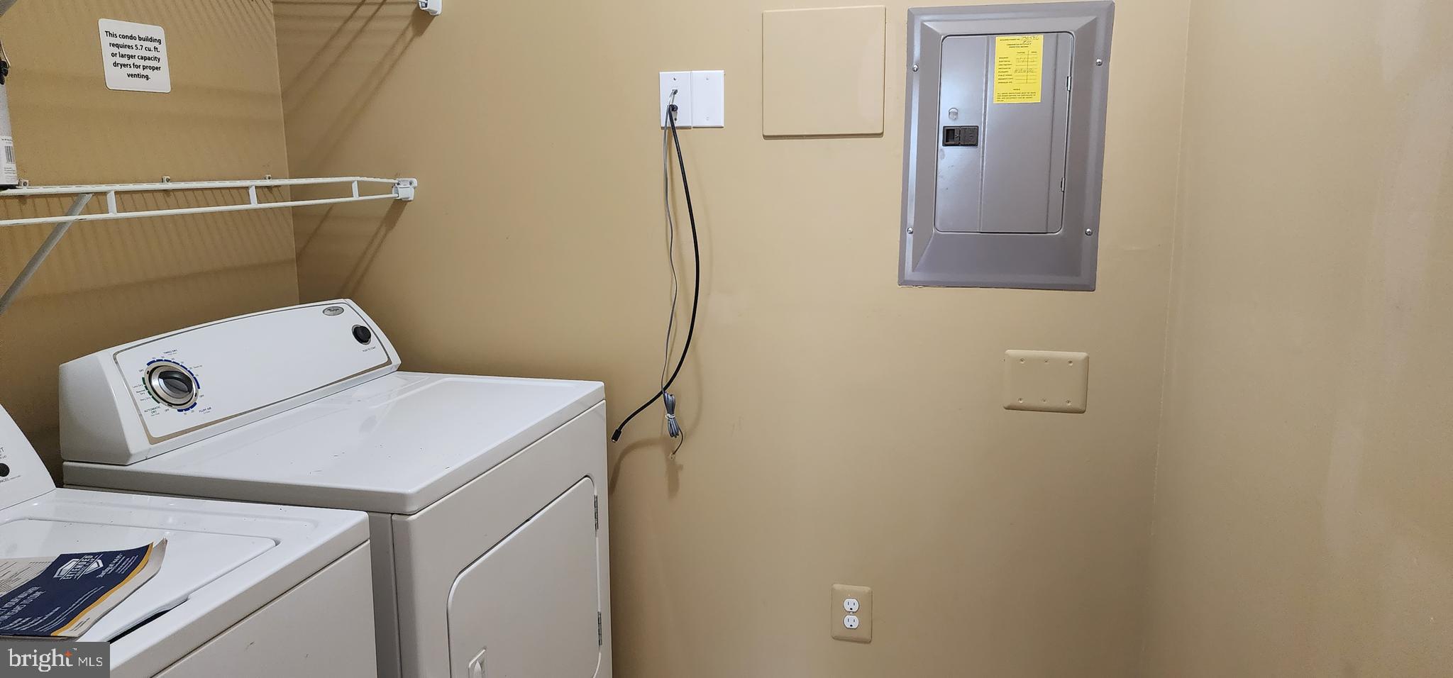 HIGHLANDS AT QUARRY LAKE - Residential Lease