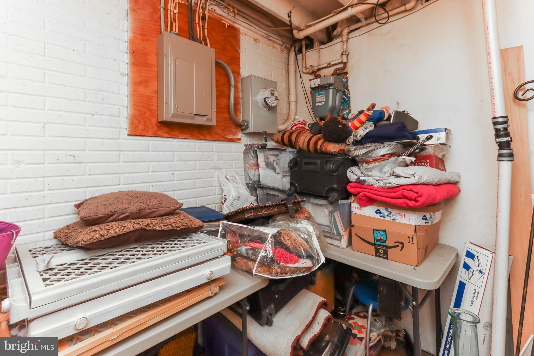 BROOKSHIRE - Residential