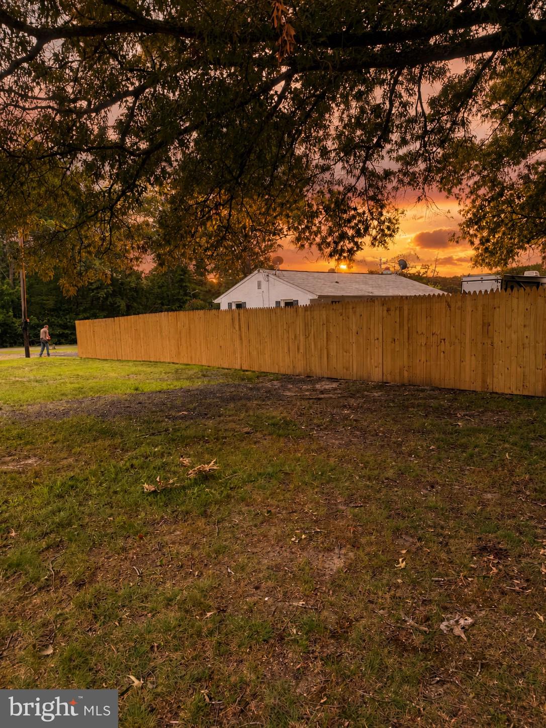 8545 BOWIE ROAD