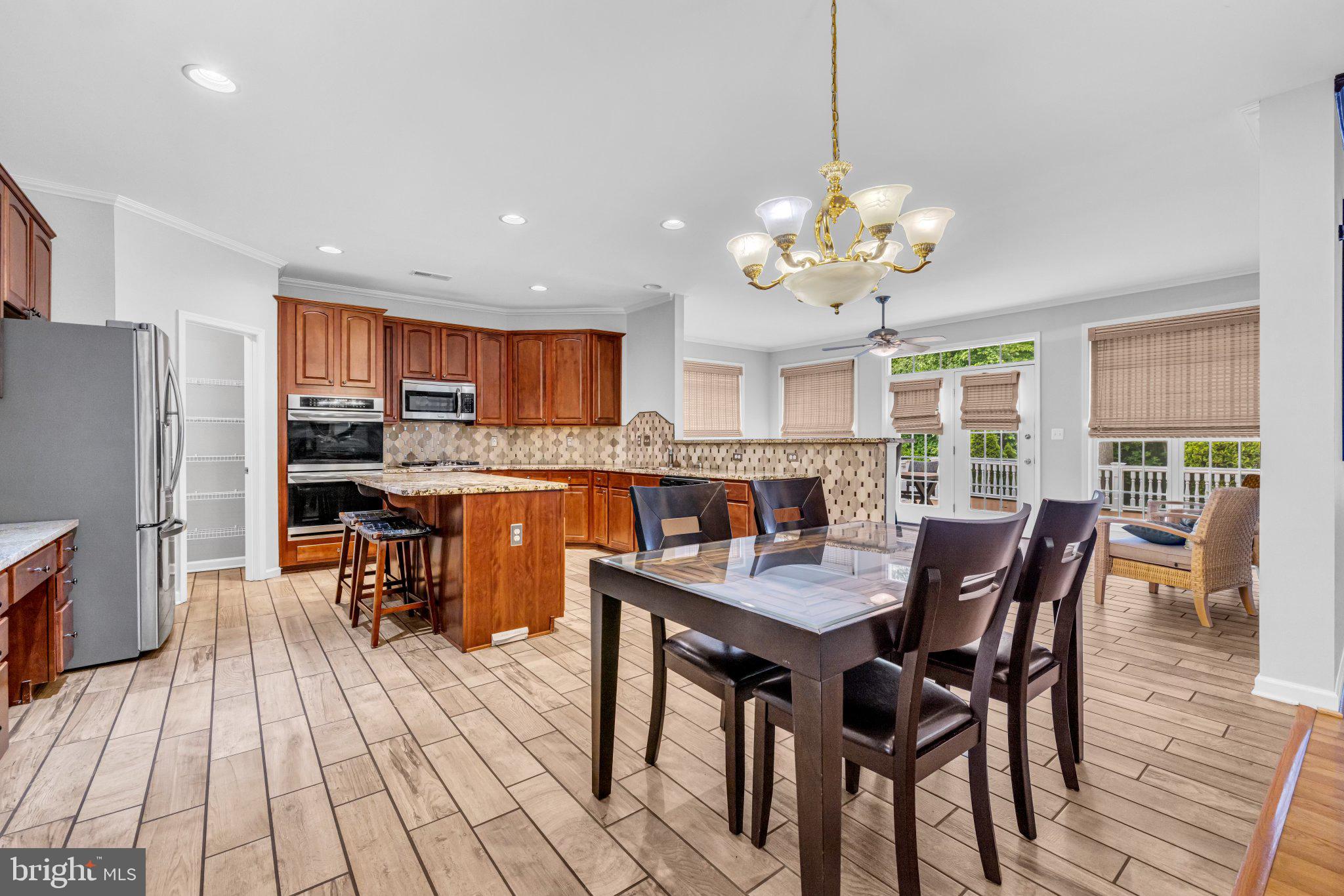 CEDAR LANE FARMS - Residential