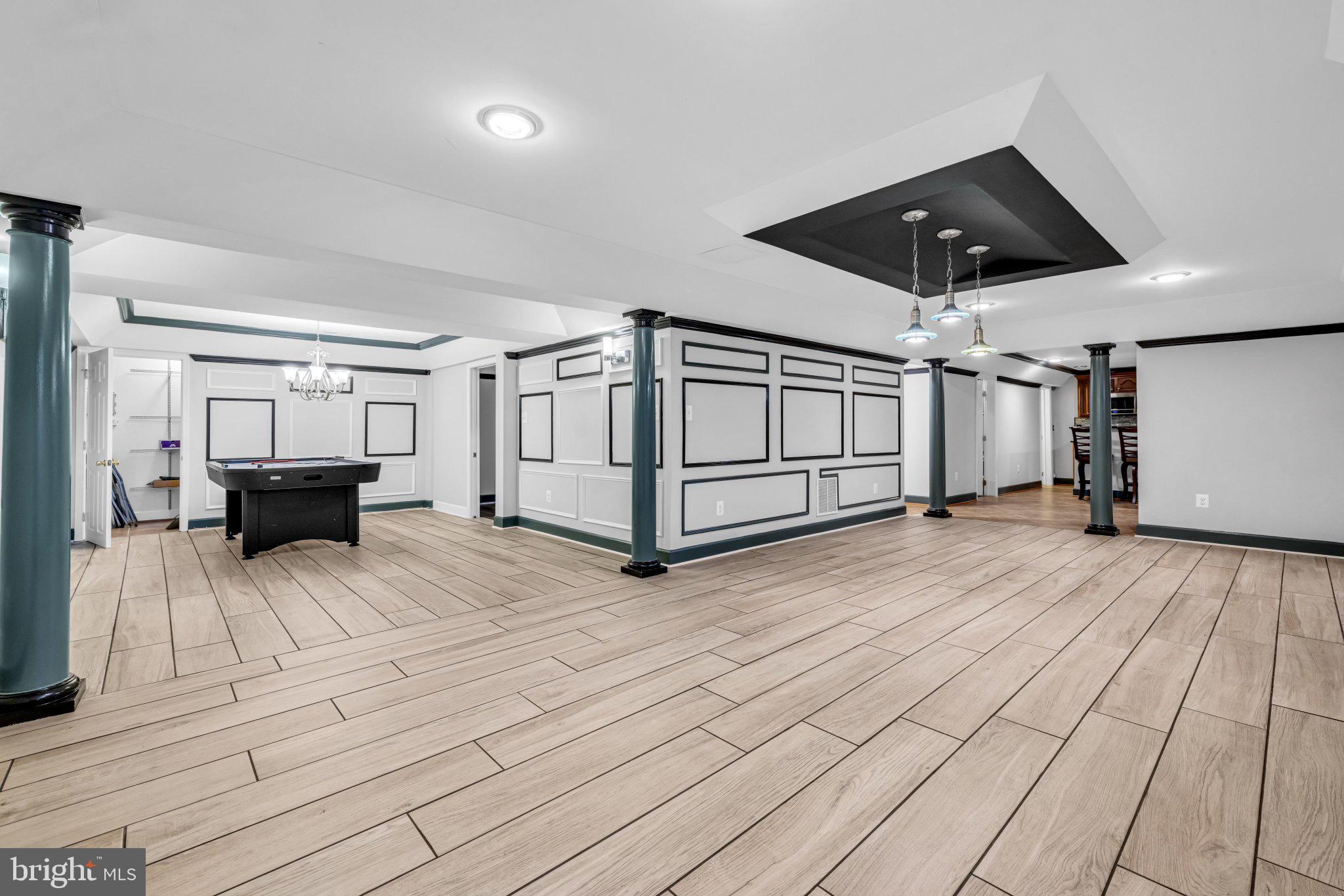CEDAR LANE FARMS - Residential