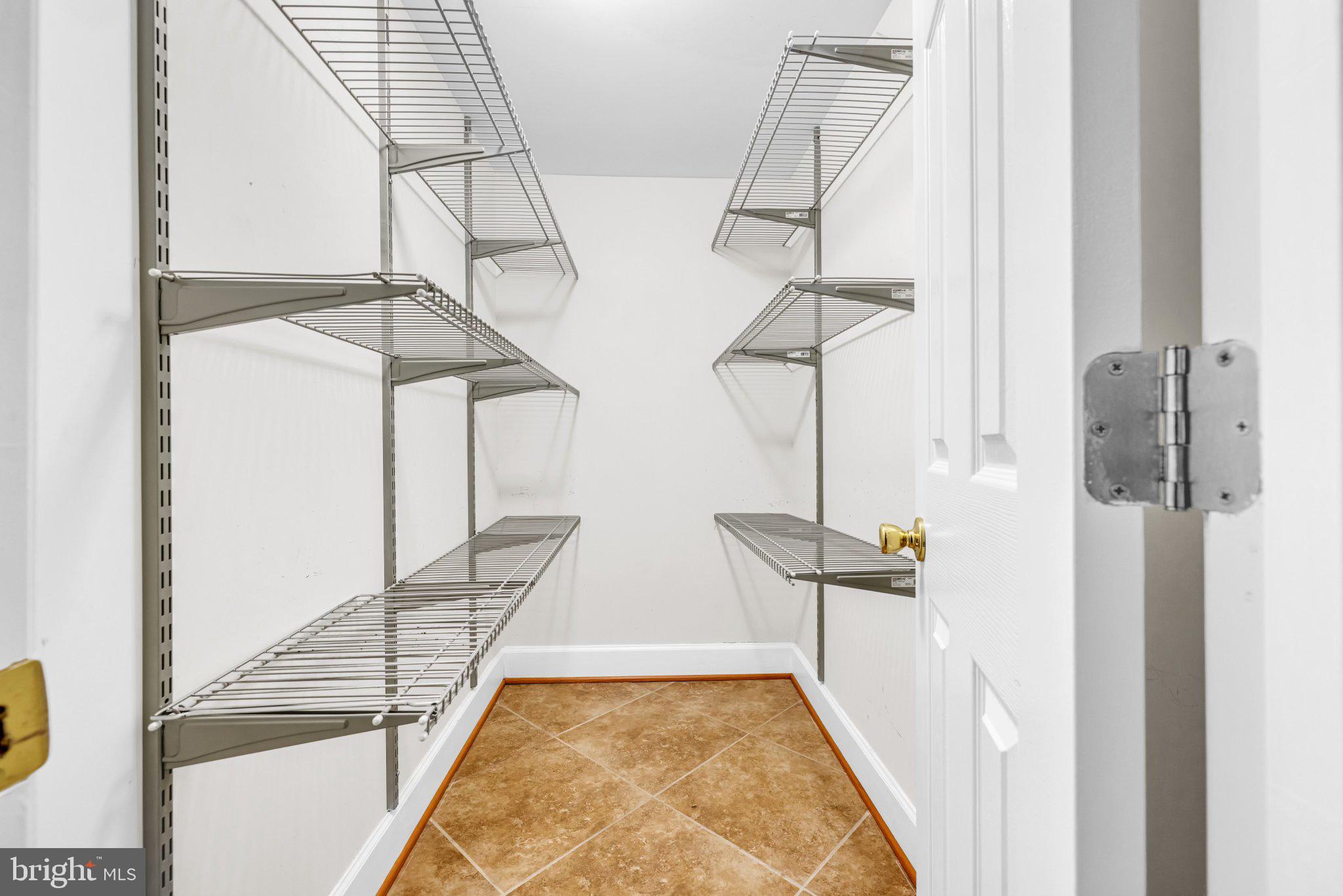 CEDAR LANE FARMS - Residential