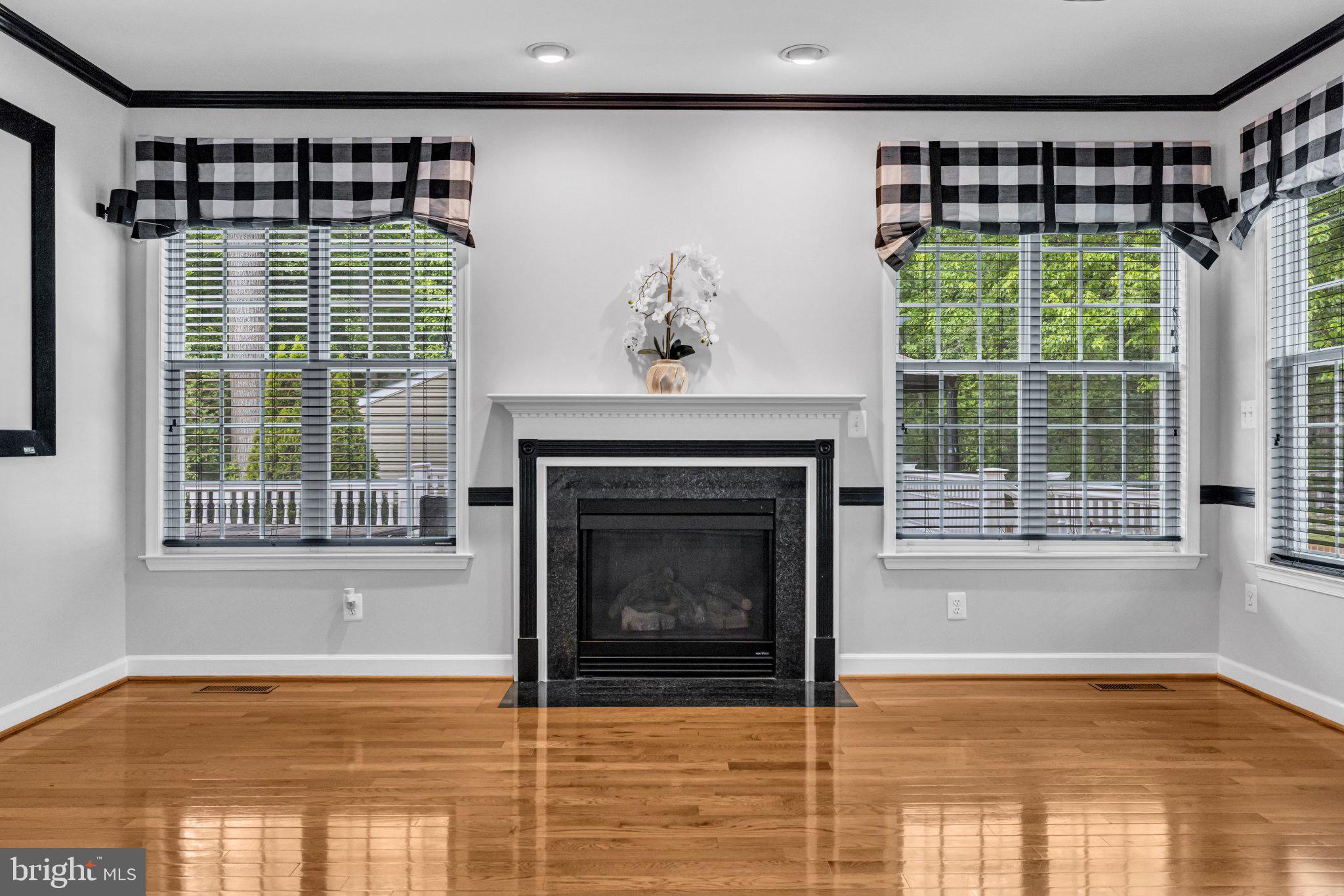 CEDAR LANE FARMS - Residential