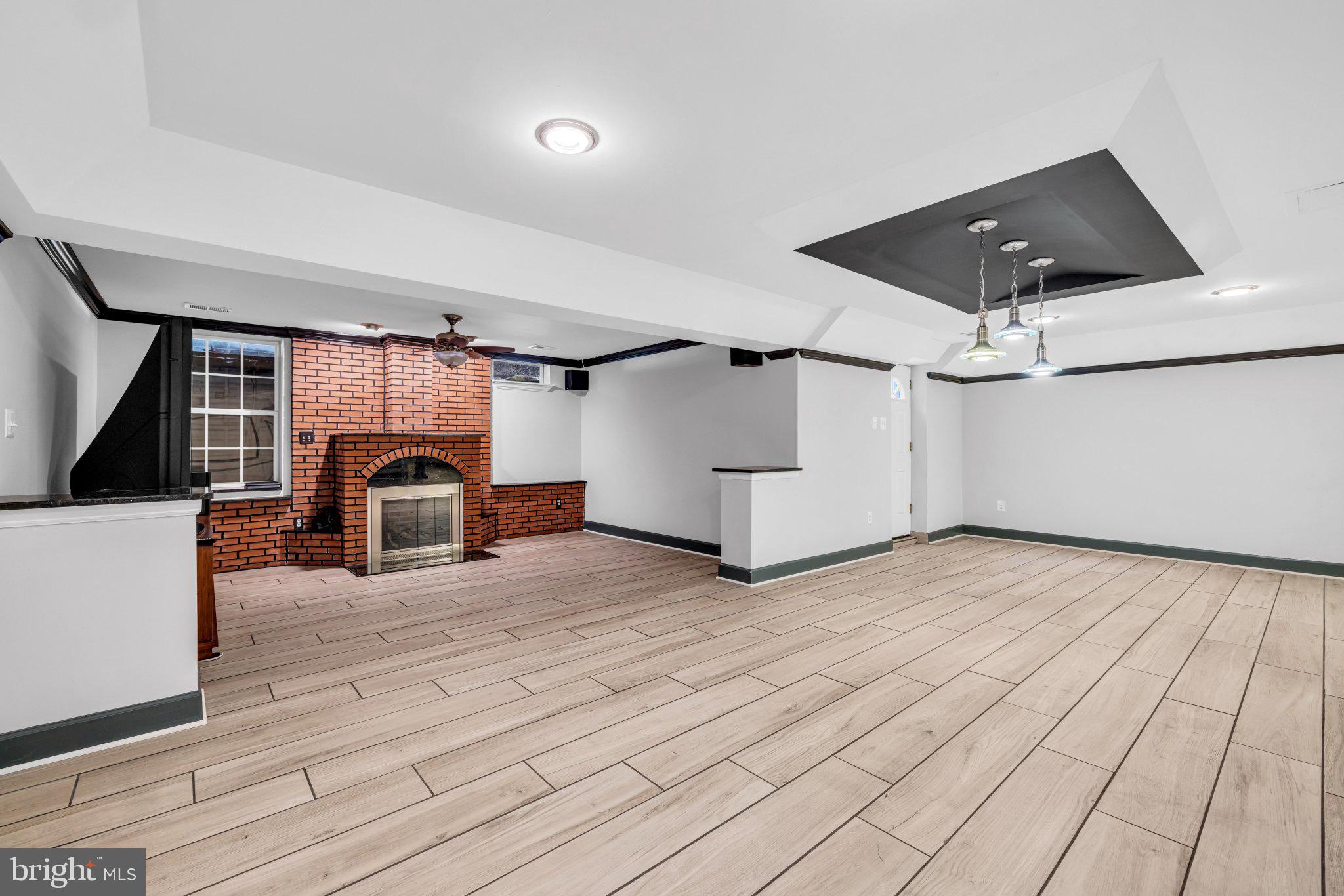 CEDAR LANE FARMS - Residential