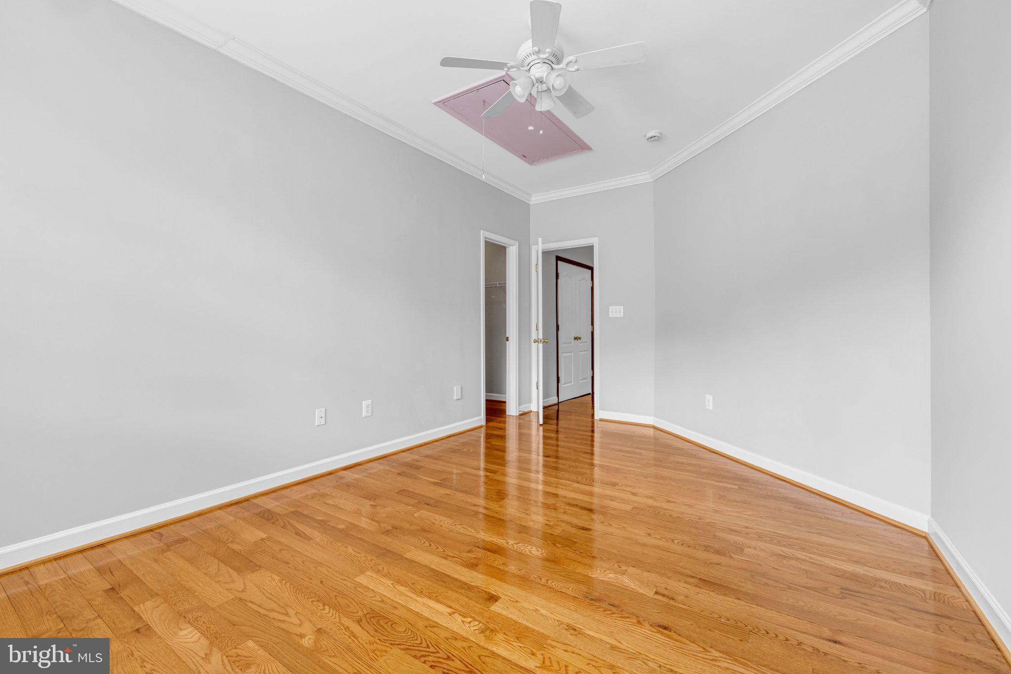 CEDAR LANE FARMS - Residential