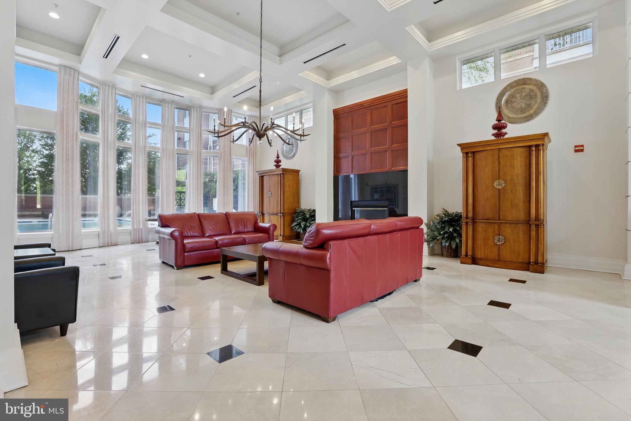 MARQUIS AT VIENNA STATION - Residential